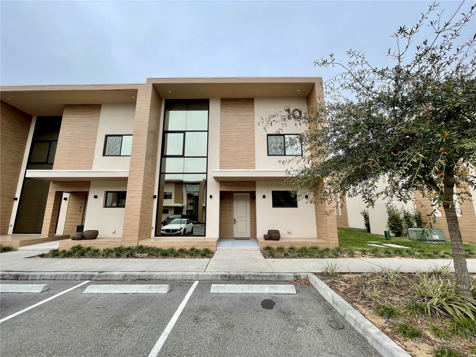 7483 BROOKLYN DRIVE