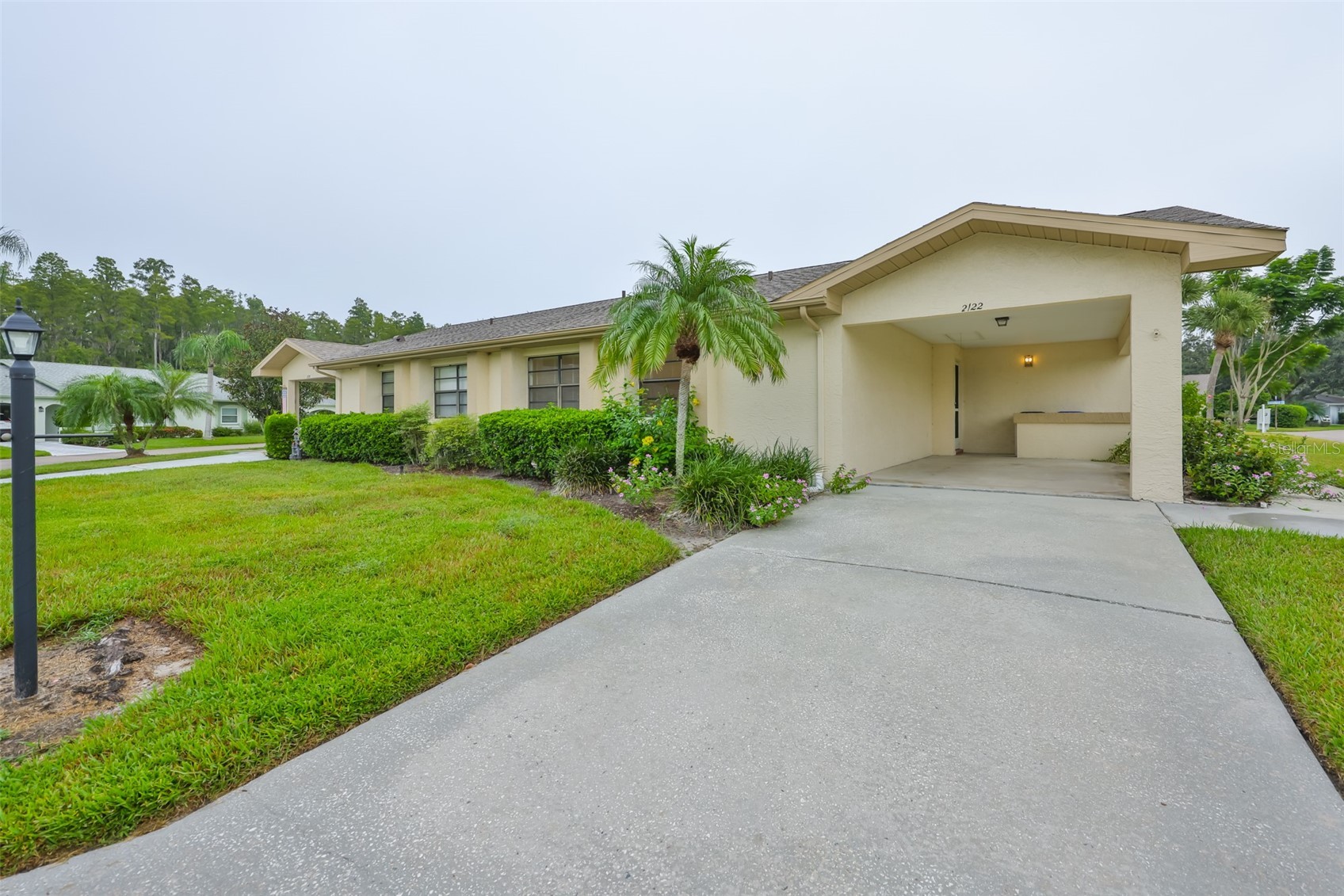 2122 HEREFORD DRIVE 511