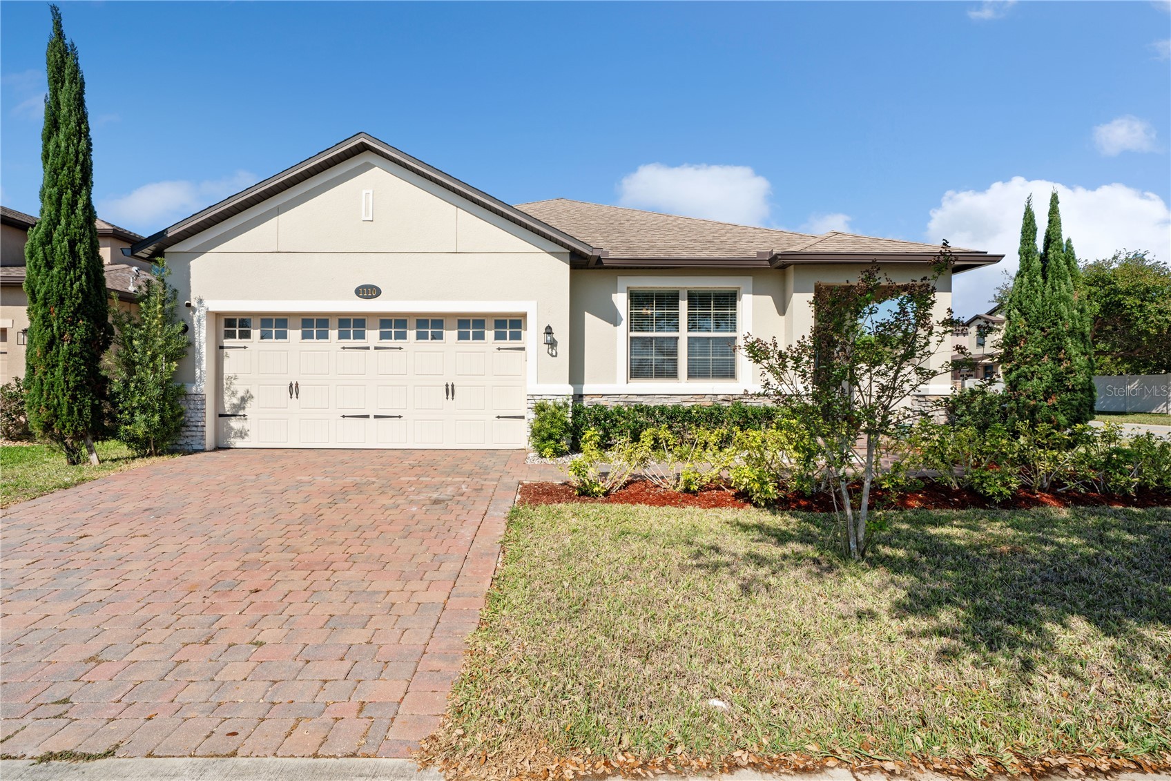 1110 UMBRIA LANE