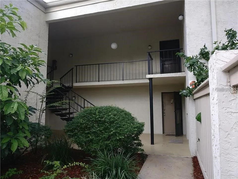 3298 SEMORAN BOULEVARD 14
