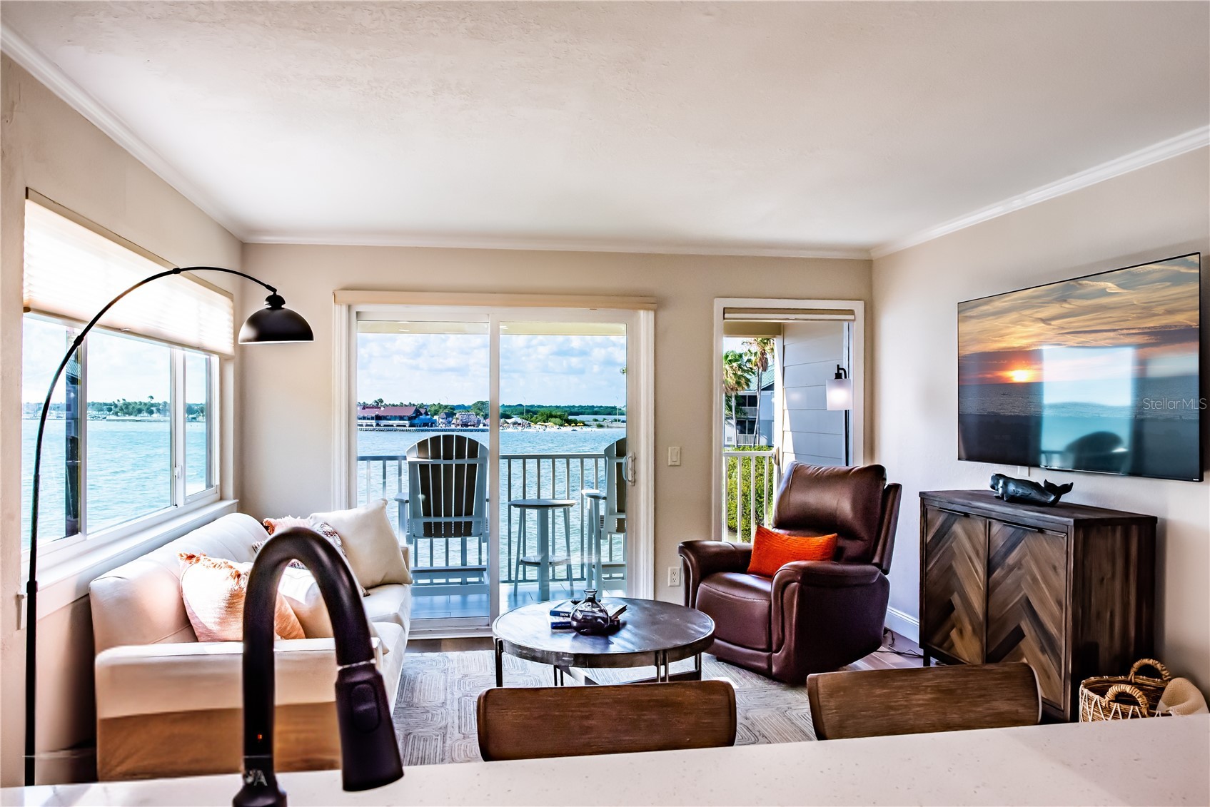 2506 N ROCKY POINT DRIVE 369