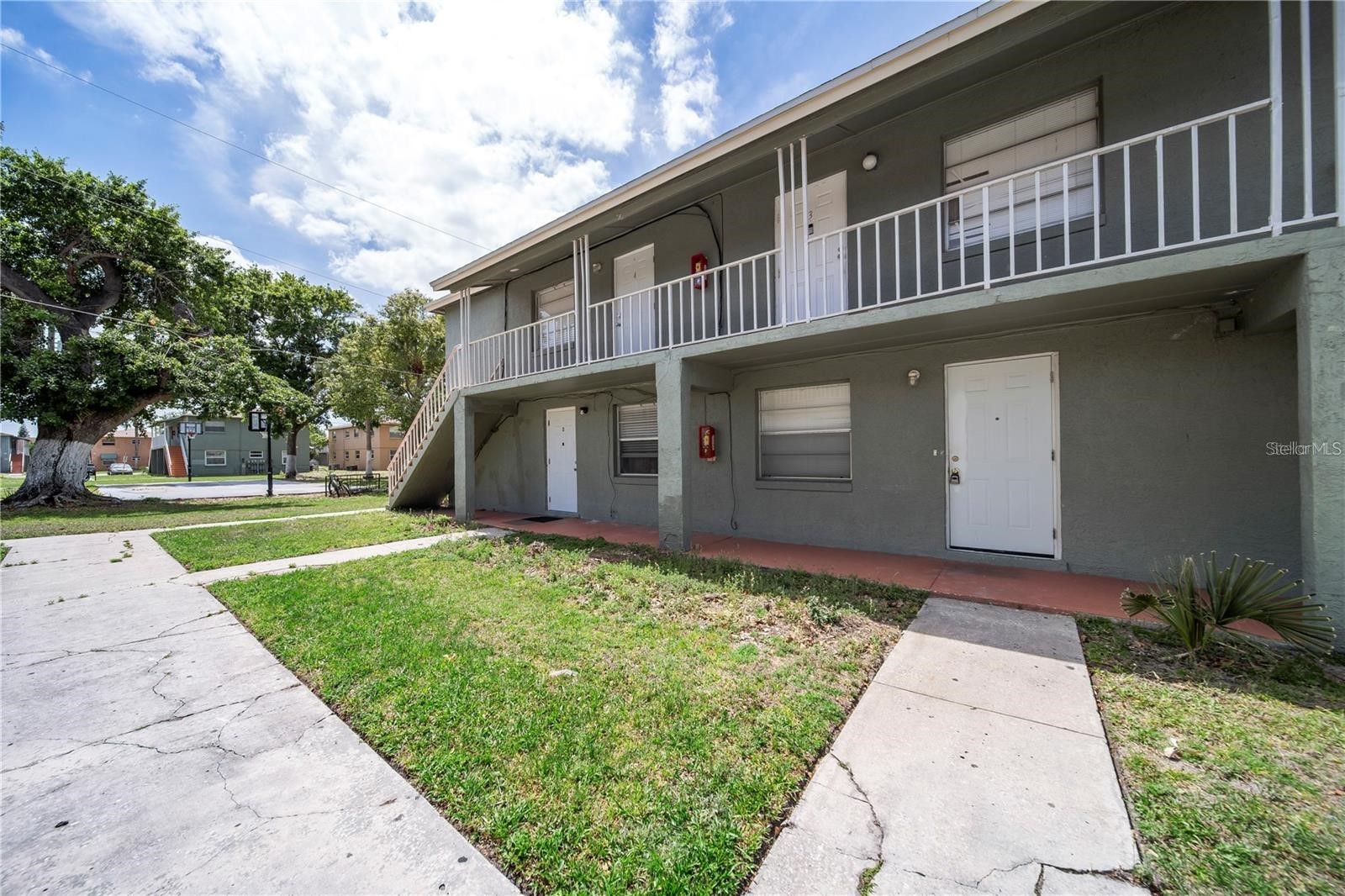 702 MICHIGAN COURT 1