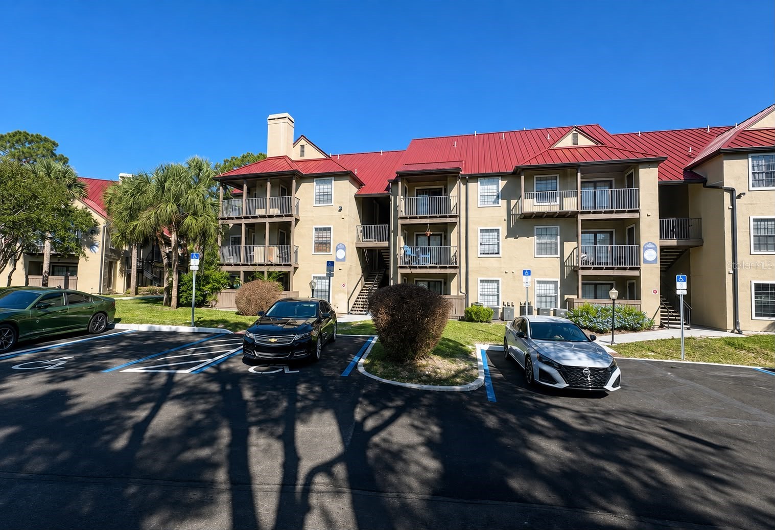 224 AFTON SQUARE 201