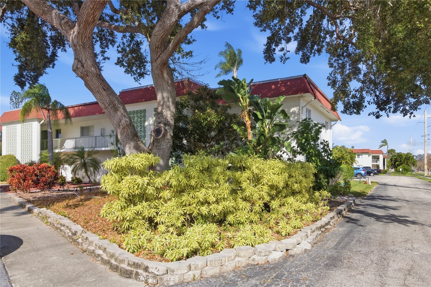 3500 BENEVA ROAD 307
