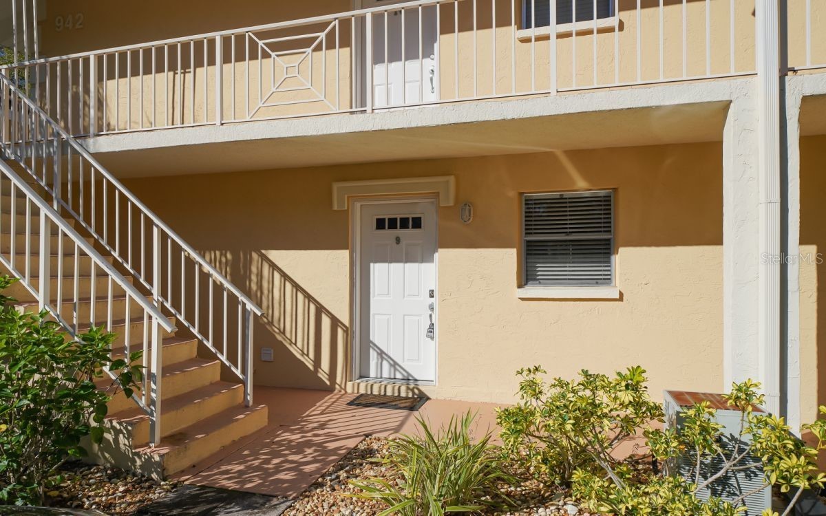 942 LA COSTA CIRCLE 9