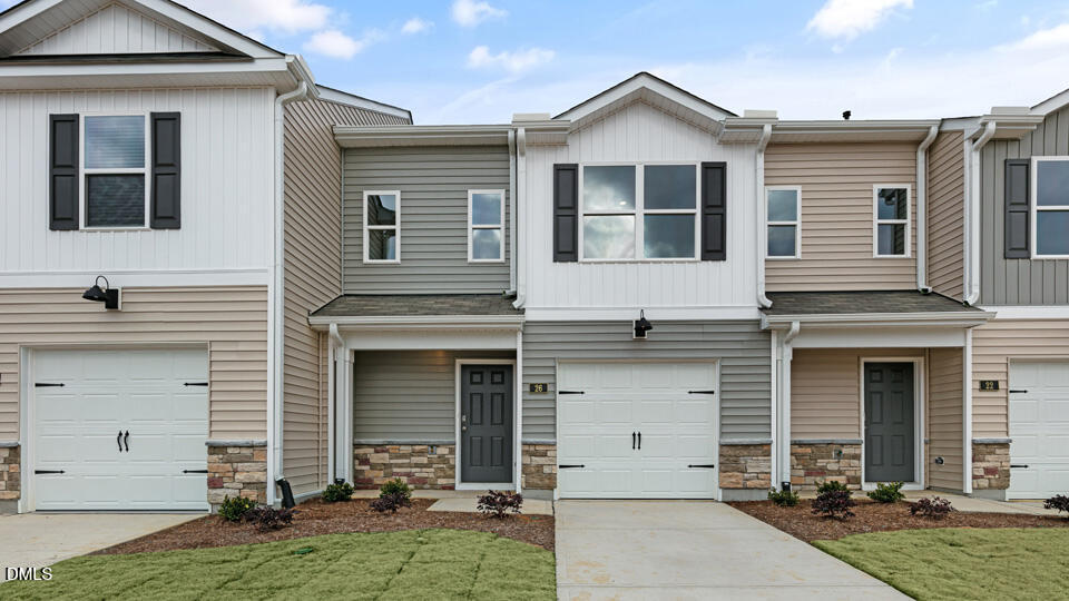 17 Bee Garden Court, Angier, NC 27501