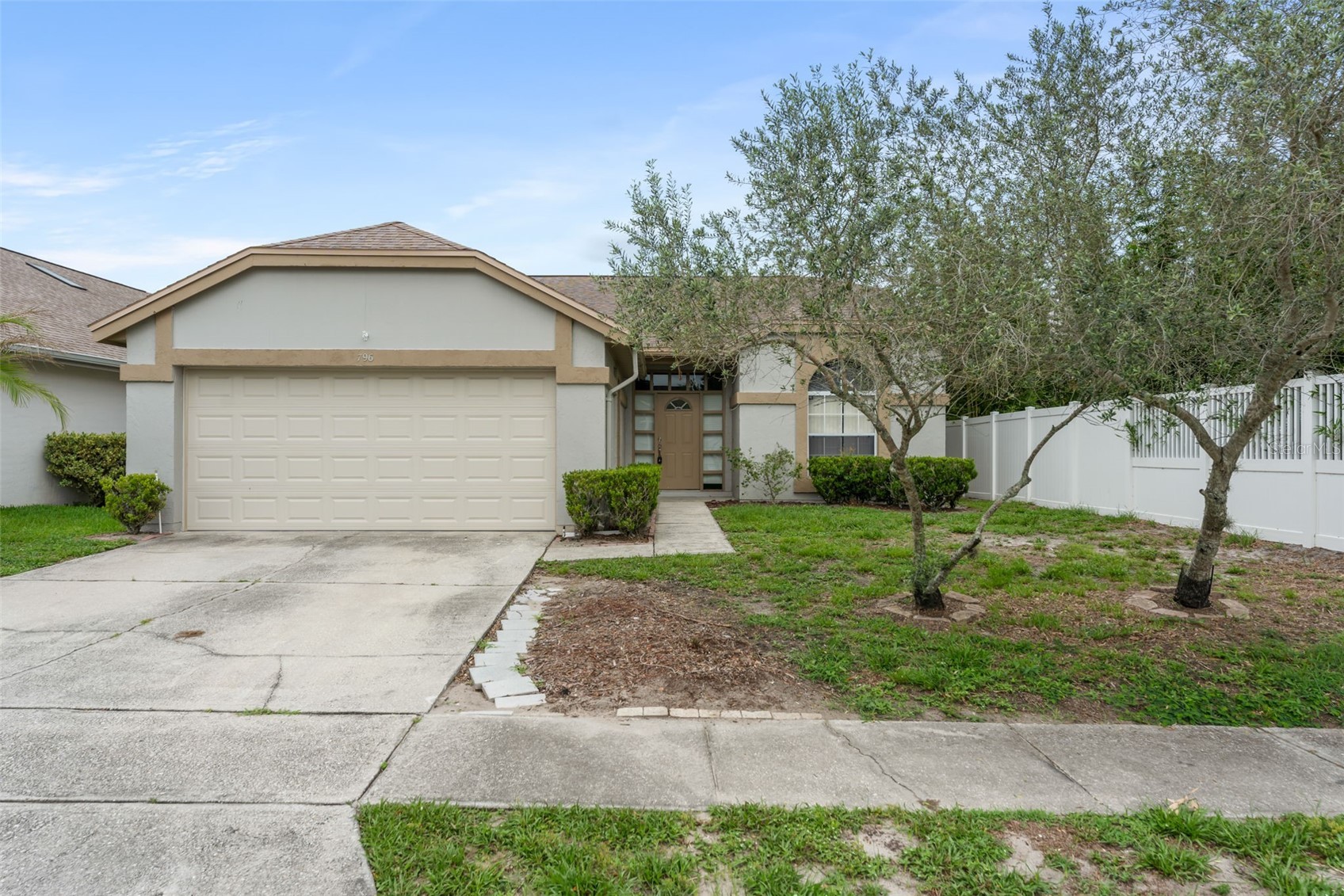 796 MINERVA LANE