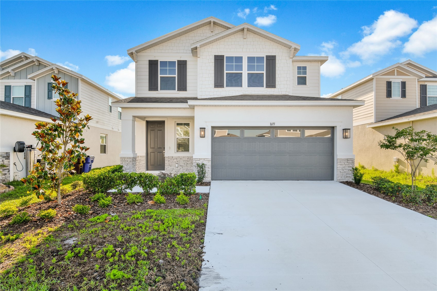 1693 CROOKED CREEK STREET