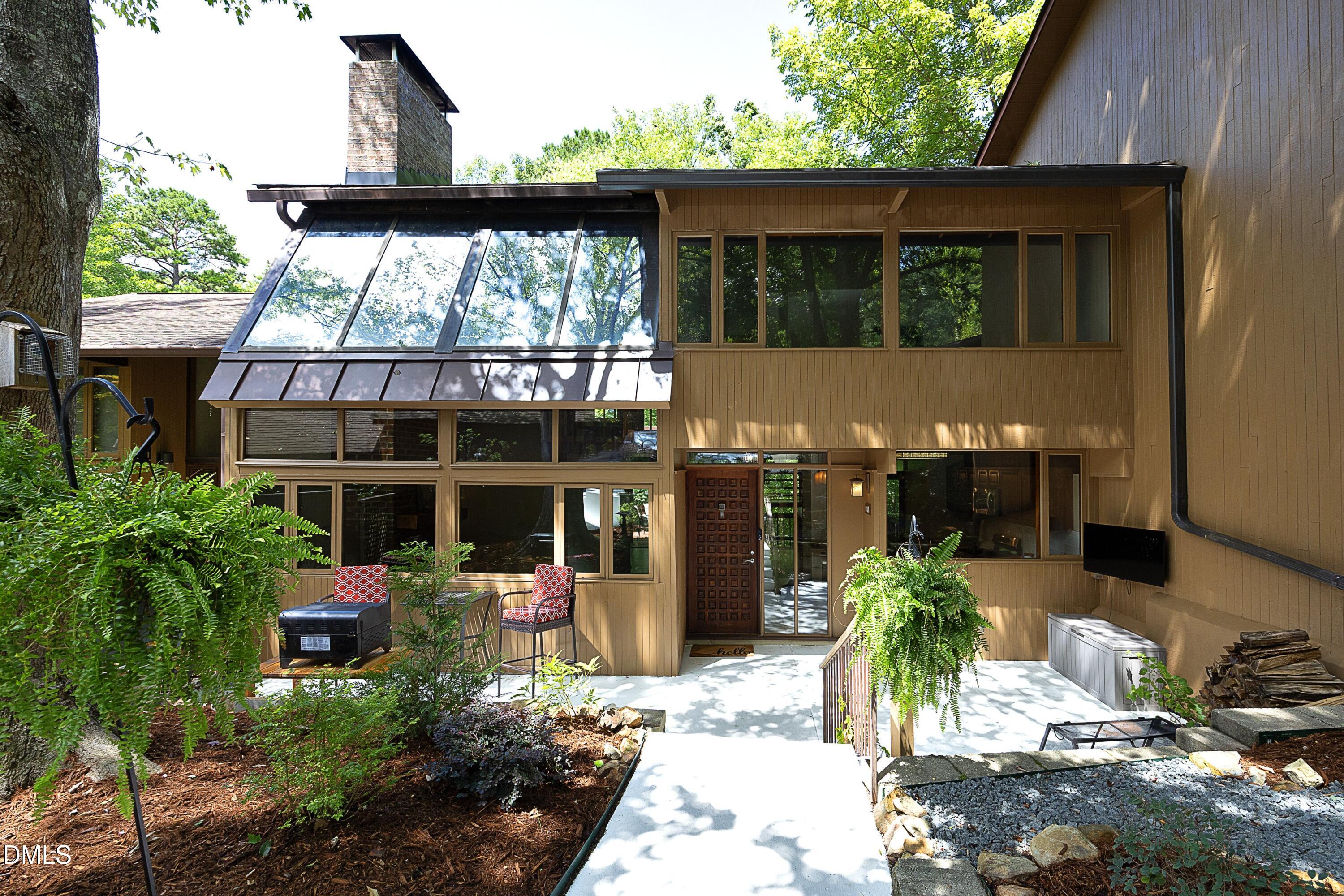 102 Arbutus Place, Chapel Hill, NC 27517