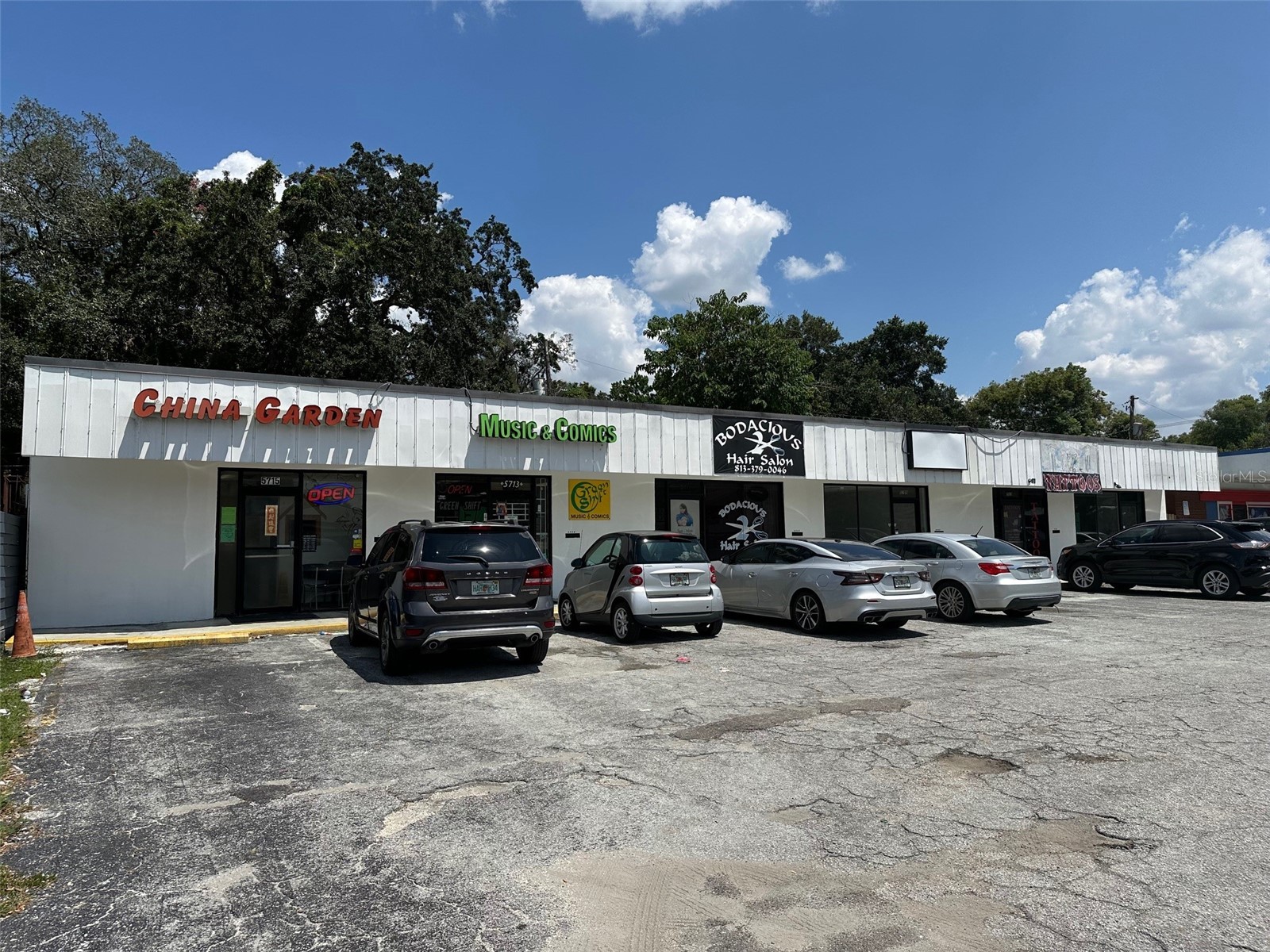 5713 N NEBRASKA AVENUE 5713
