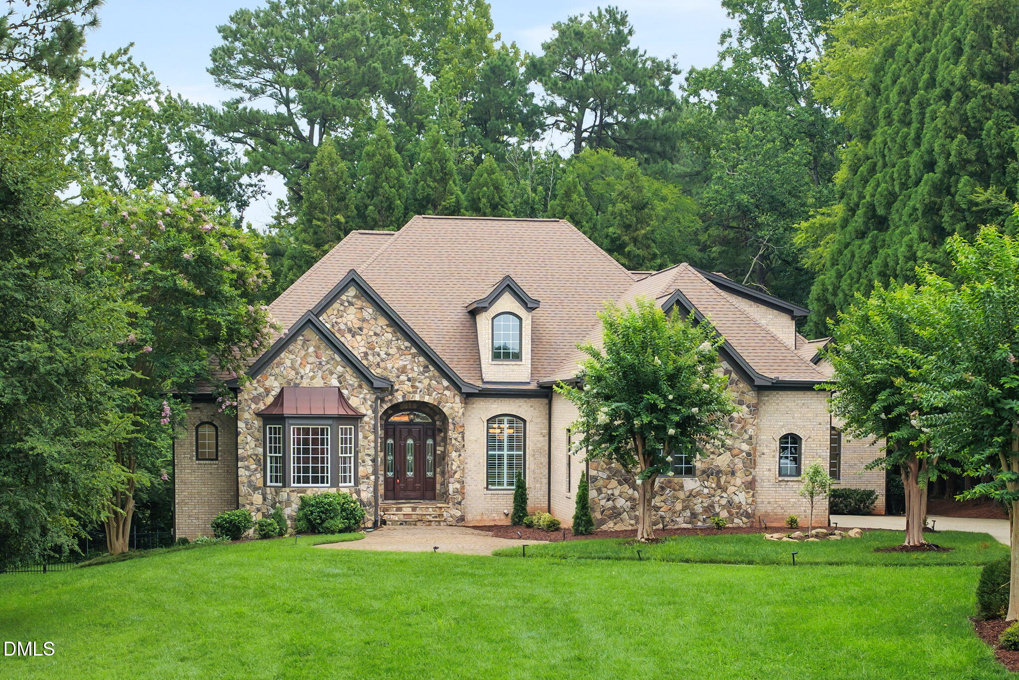 6116 Crescent Knoll Drive, Raleigh, NC 27614