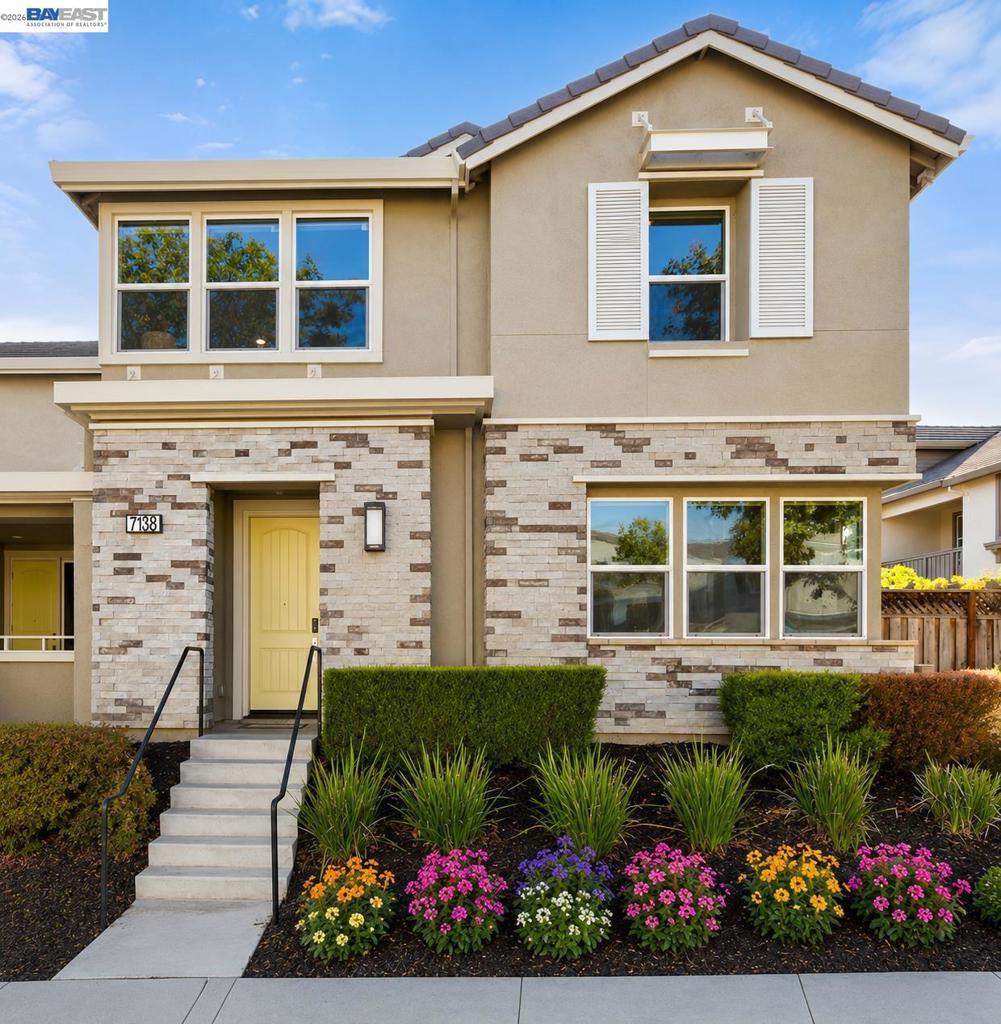 7138 Calistoga Ln