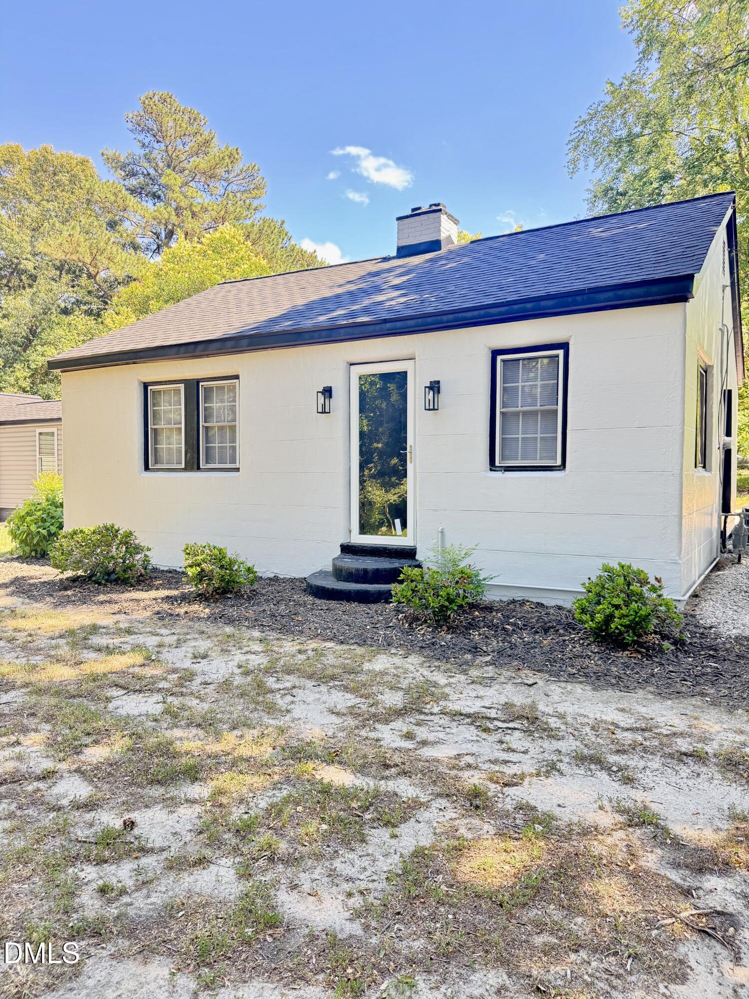 155 1st Street, Henderson, NC 27536
