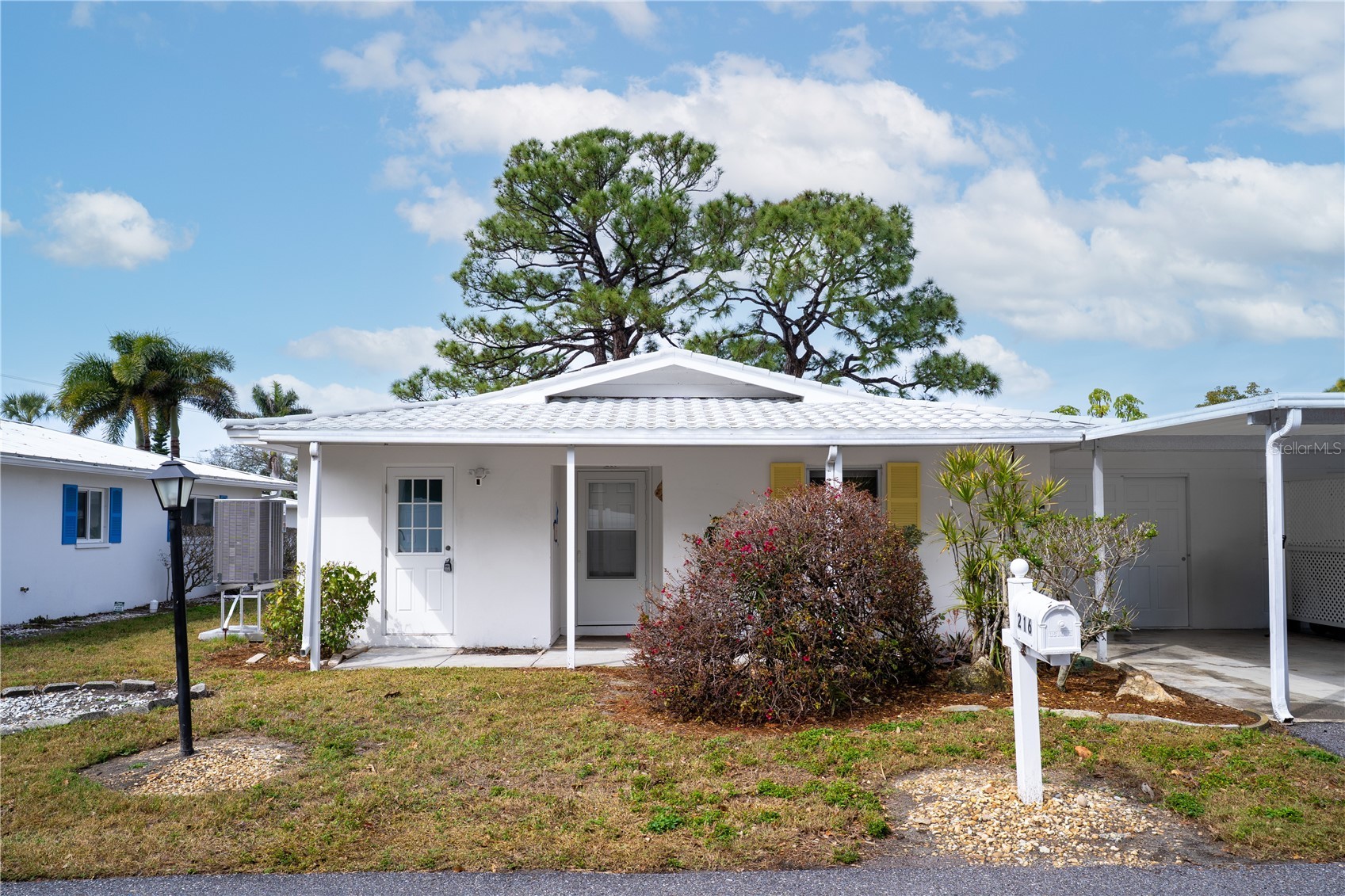 216 FAIR WINDS DRIVE 216