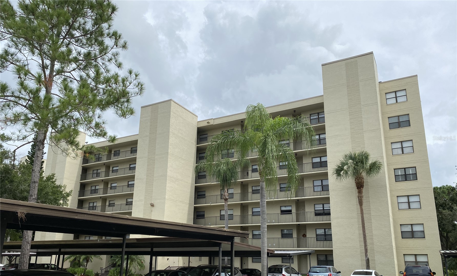 800 COVE CAY DRIVE 5D