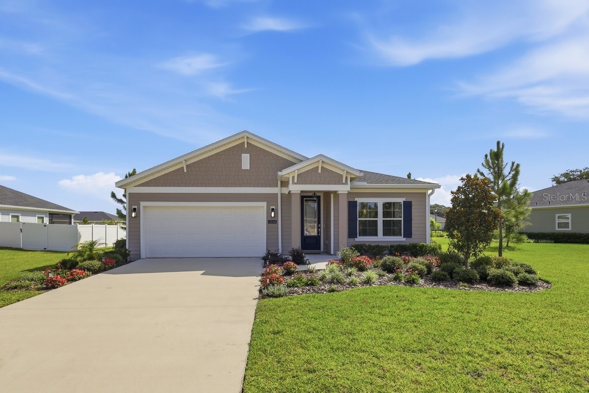 2110 RAGLAN CIRCLE