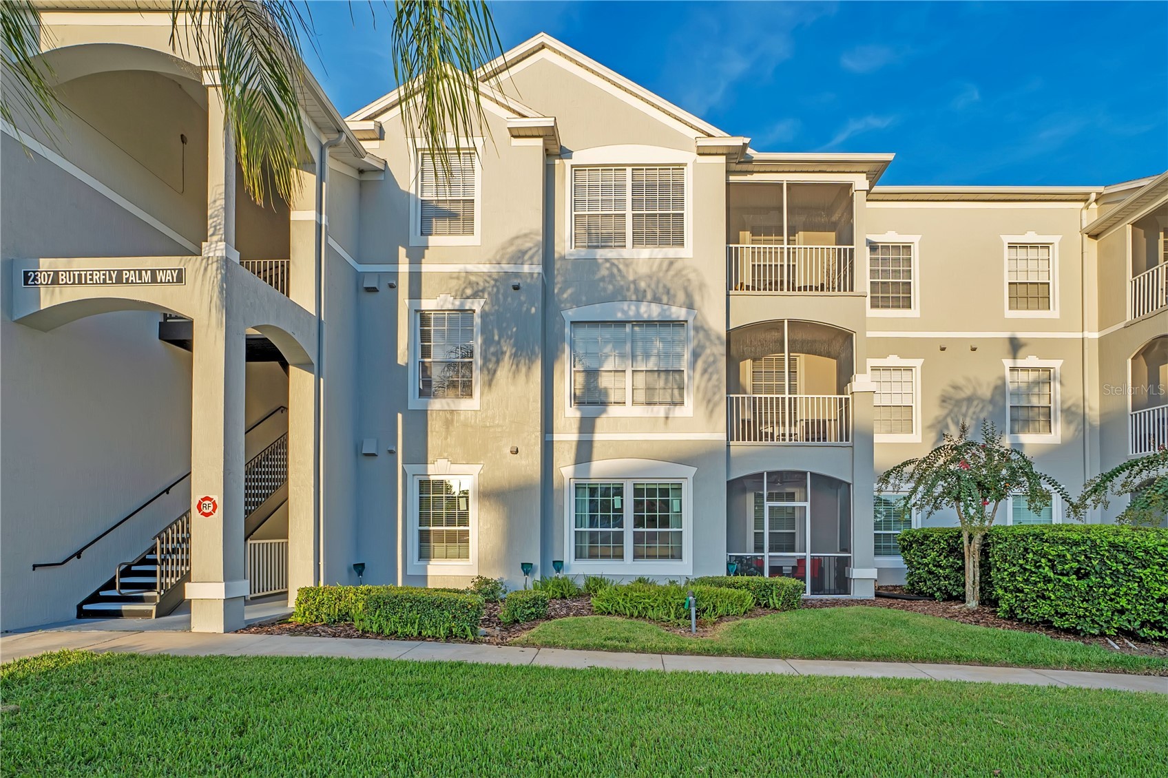 2307 BUTTERFLY PALM WAY 104