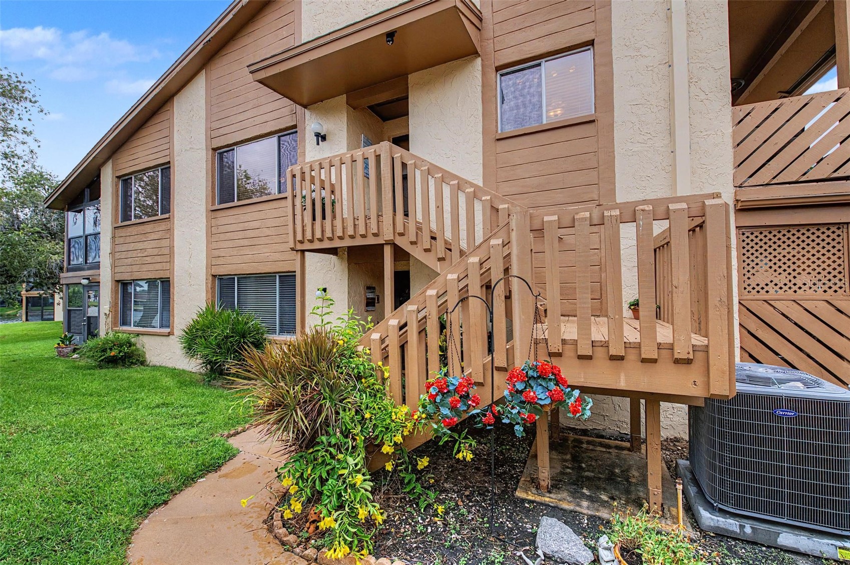 4015 DAVIT DRIVE