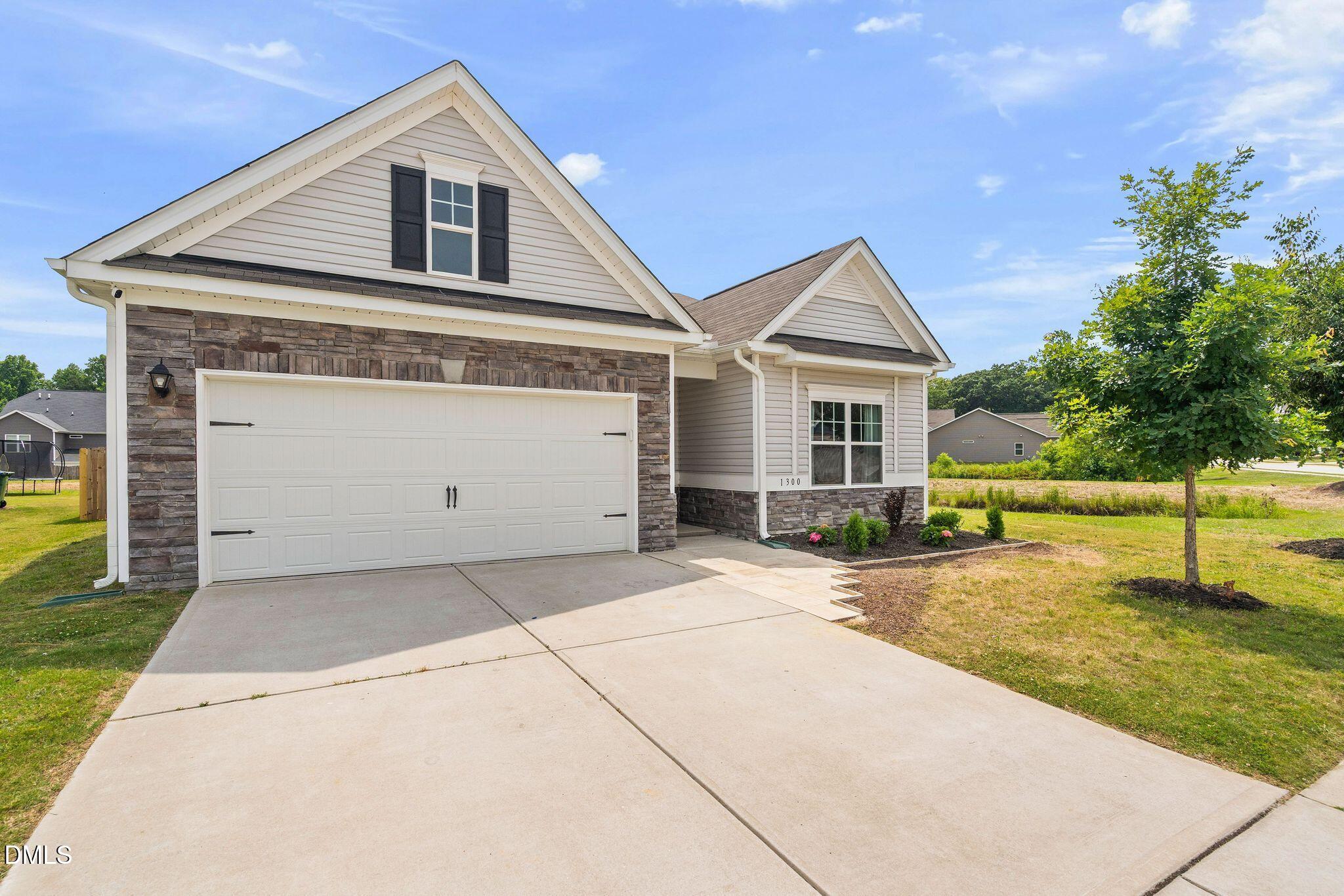 1300 London Meadow Way, Fuquay Varina, NC 27526