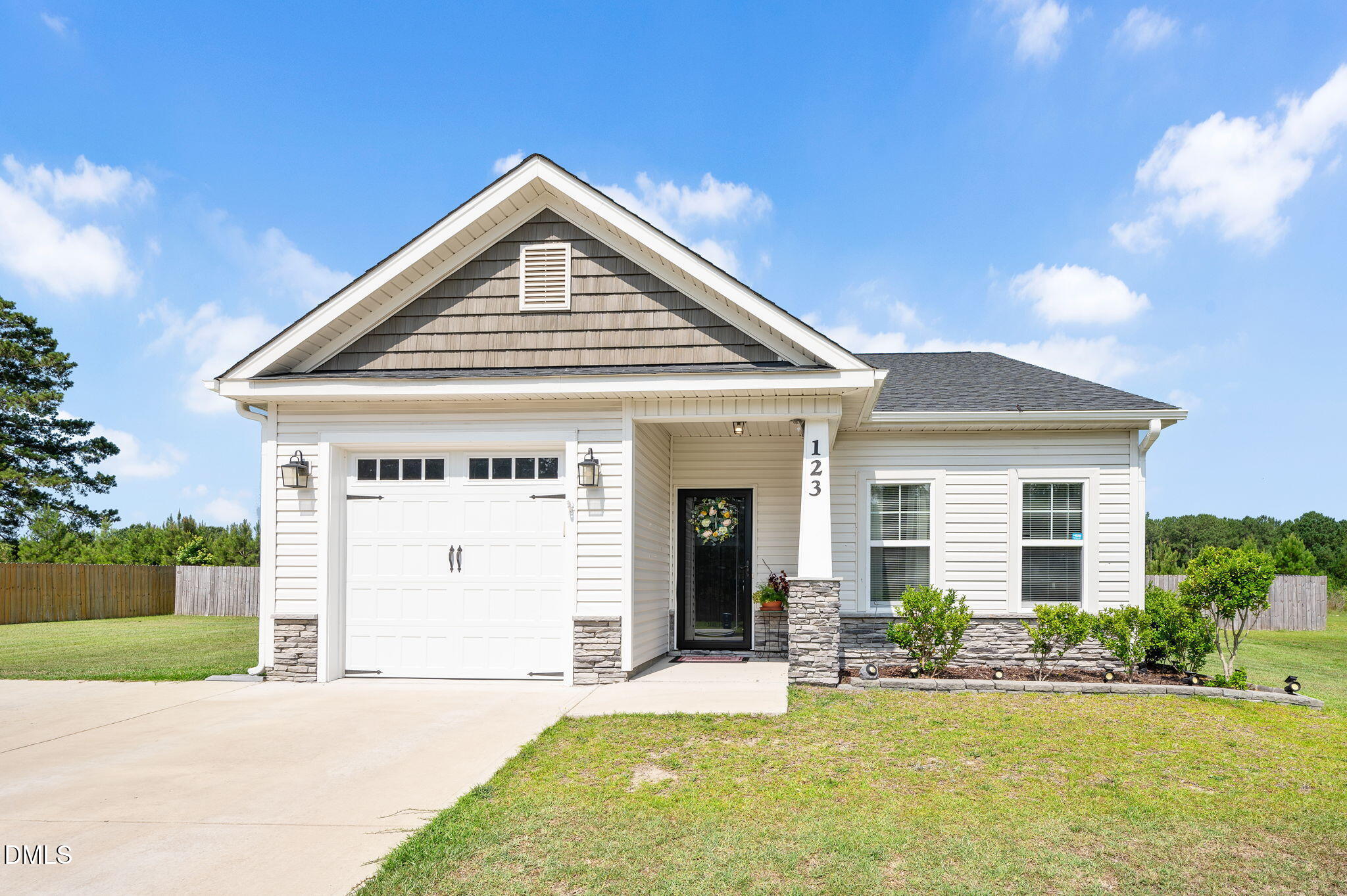 123 W Pk Lane, Sanford, NC 27332