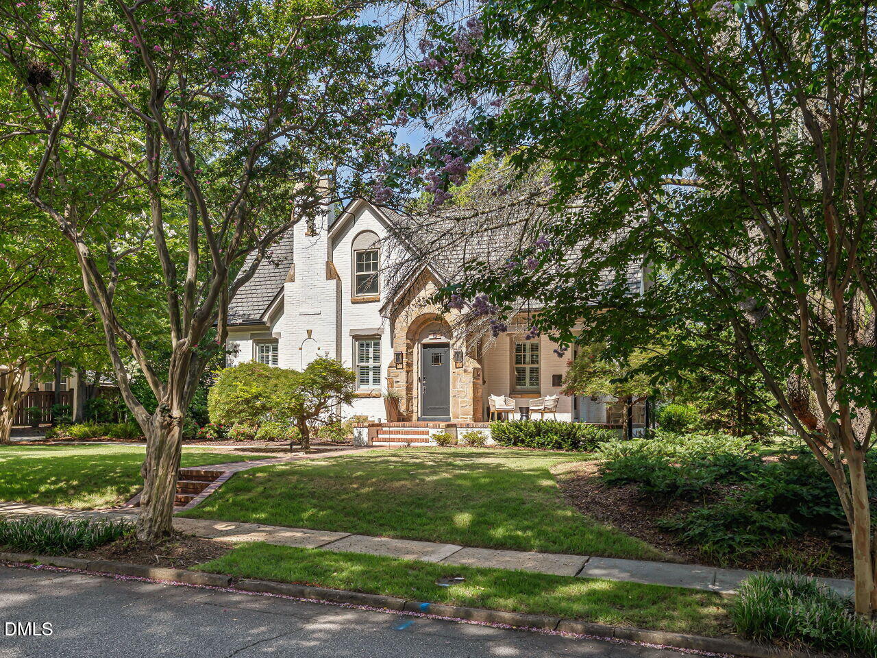 15 Henderson Street, Raleigh, NC 27607