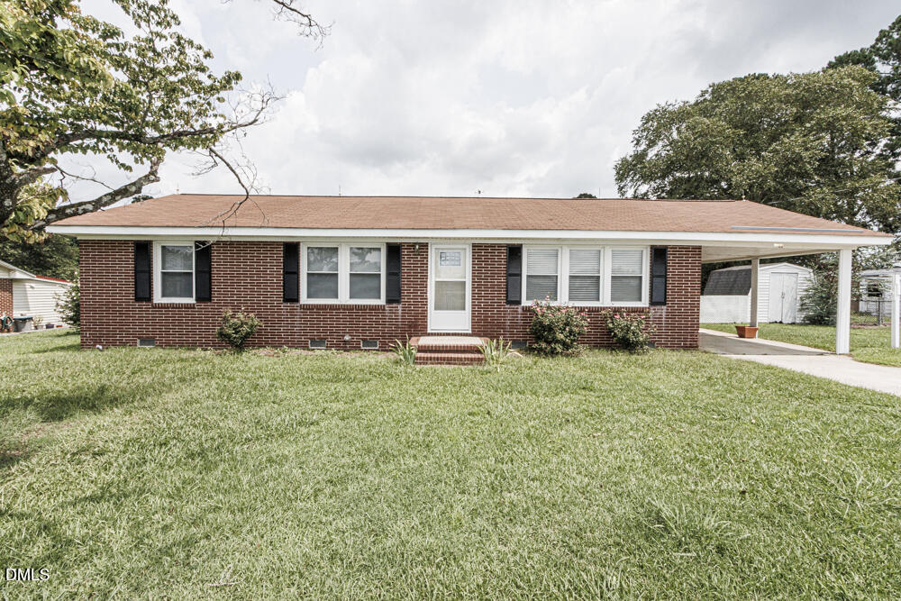 5233 Sharon Acres Road, Elm City, NC 27822