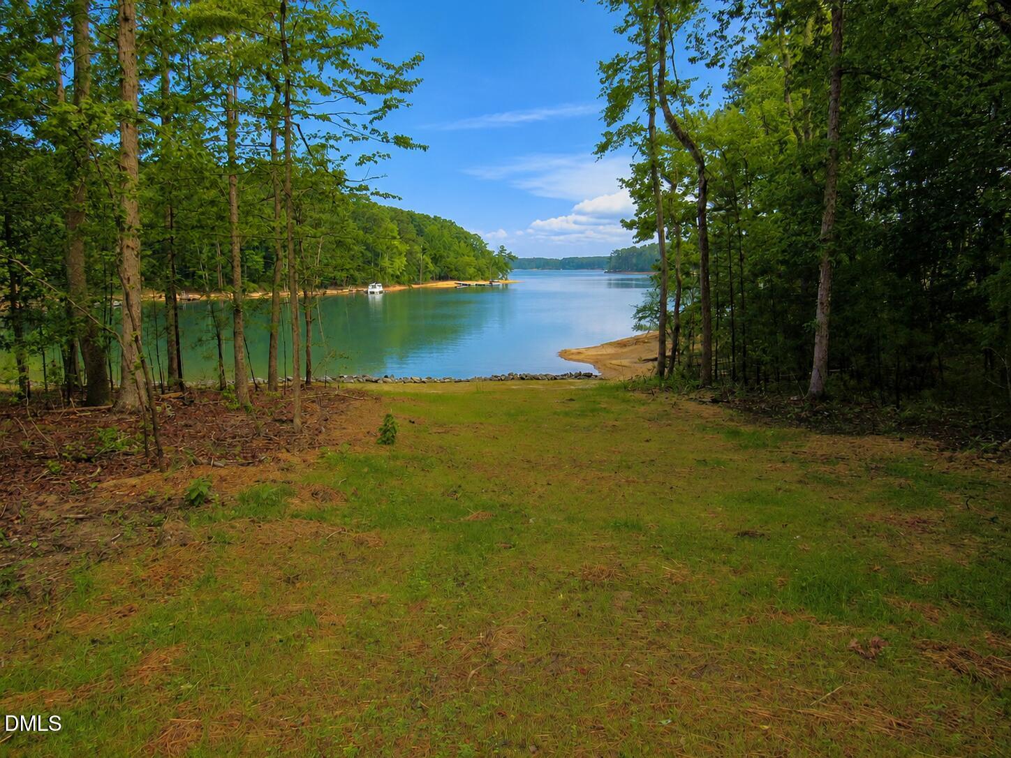 145 Shoreline Drive, Manson, NC 27553