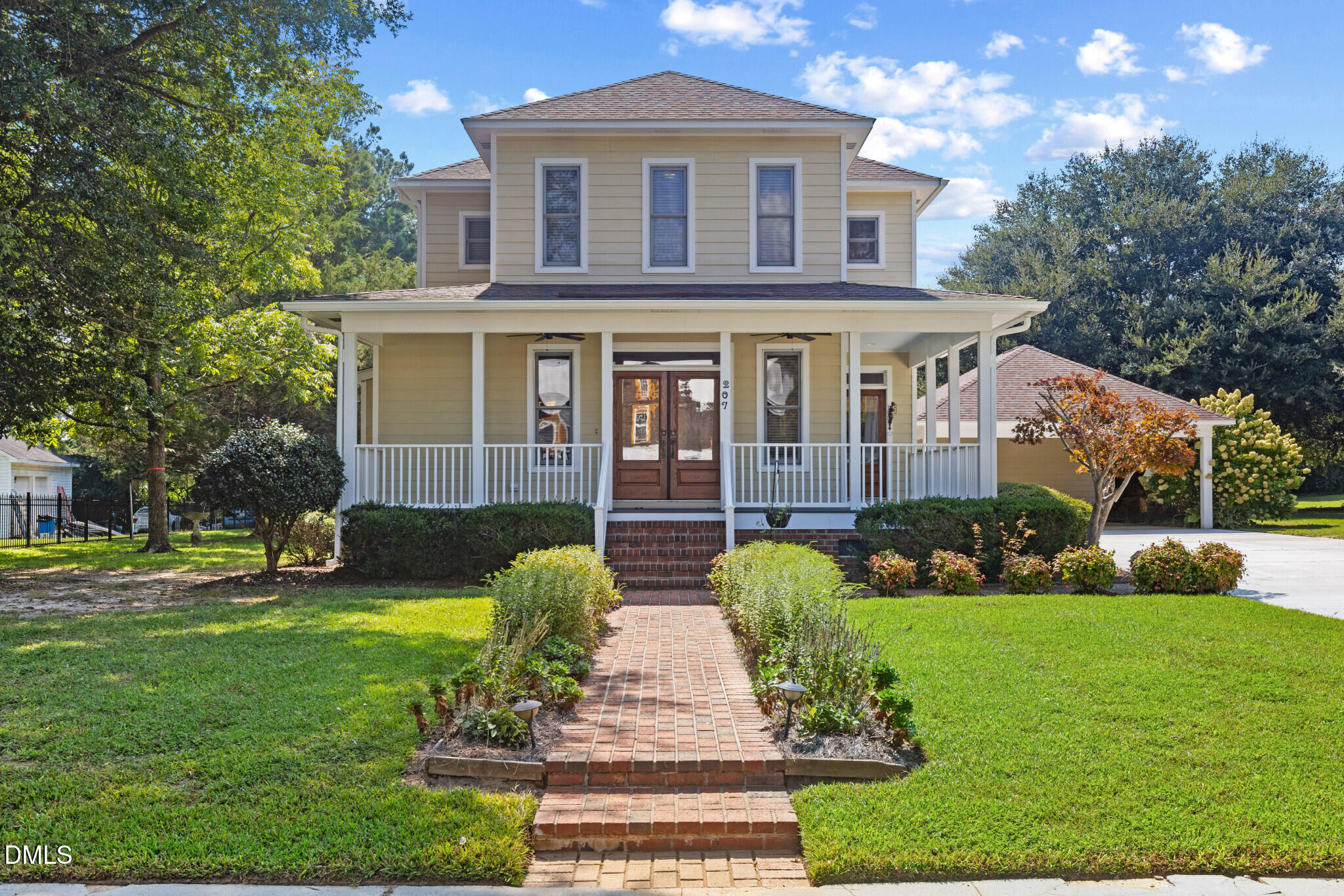 207 N Hopkins Avenue, Spring Hope, NC 27882