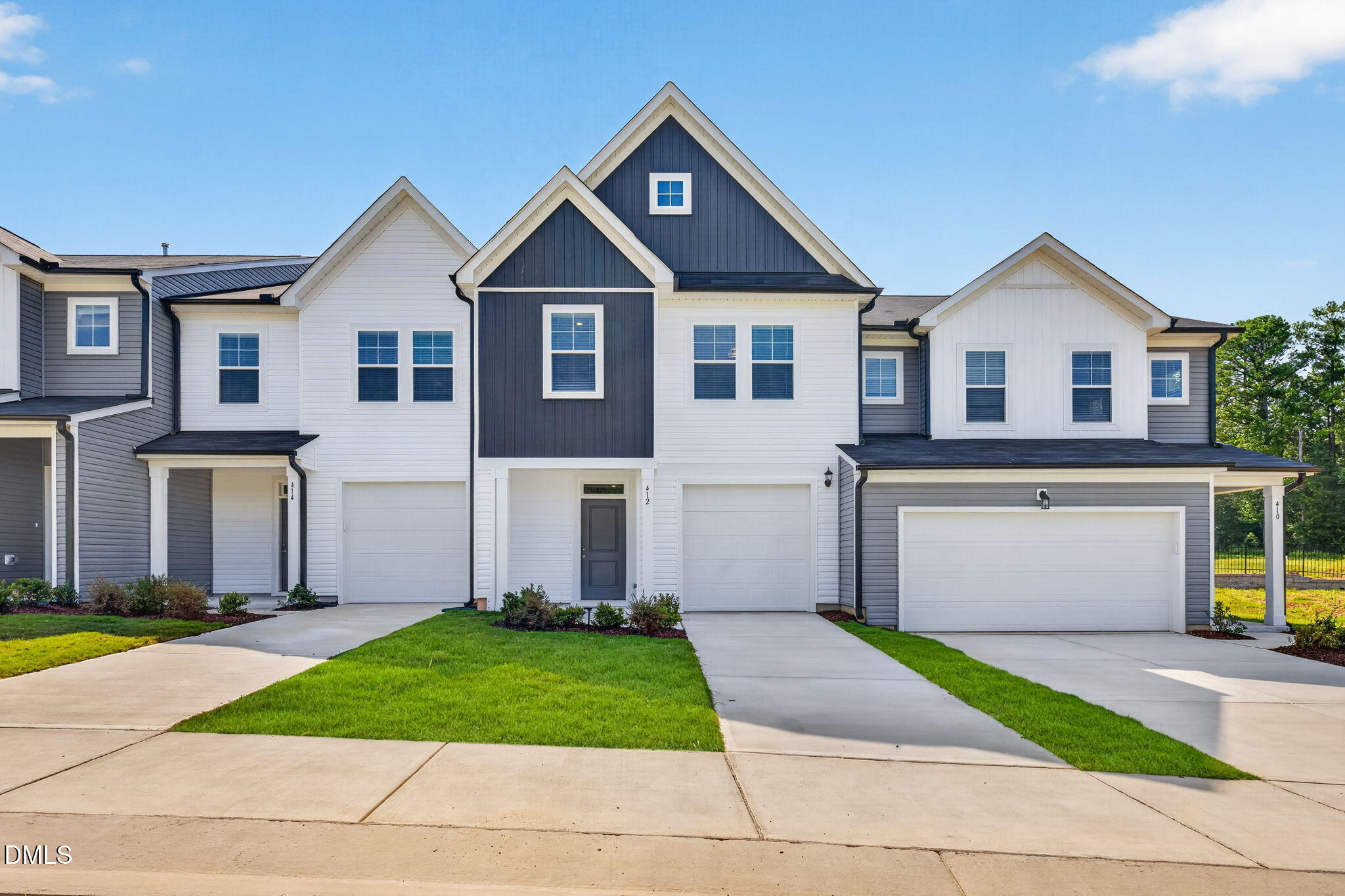 412 Barrington Key Drive, Zebulon, NC 27597