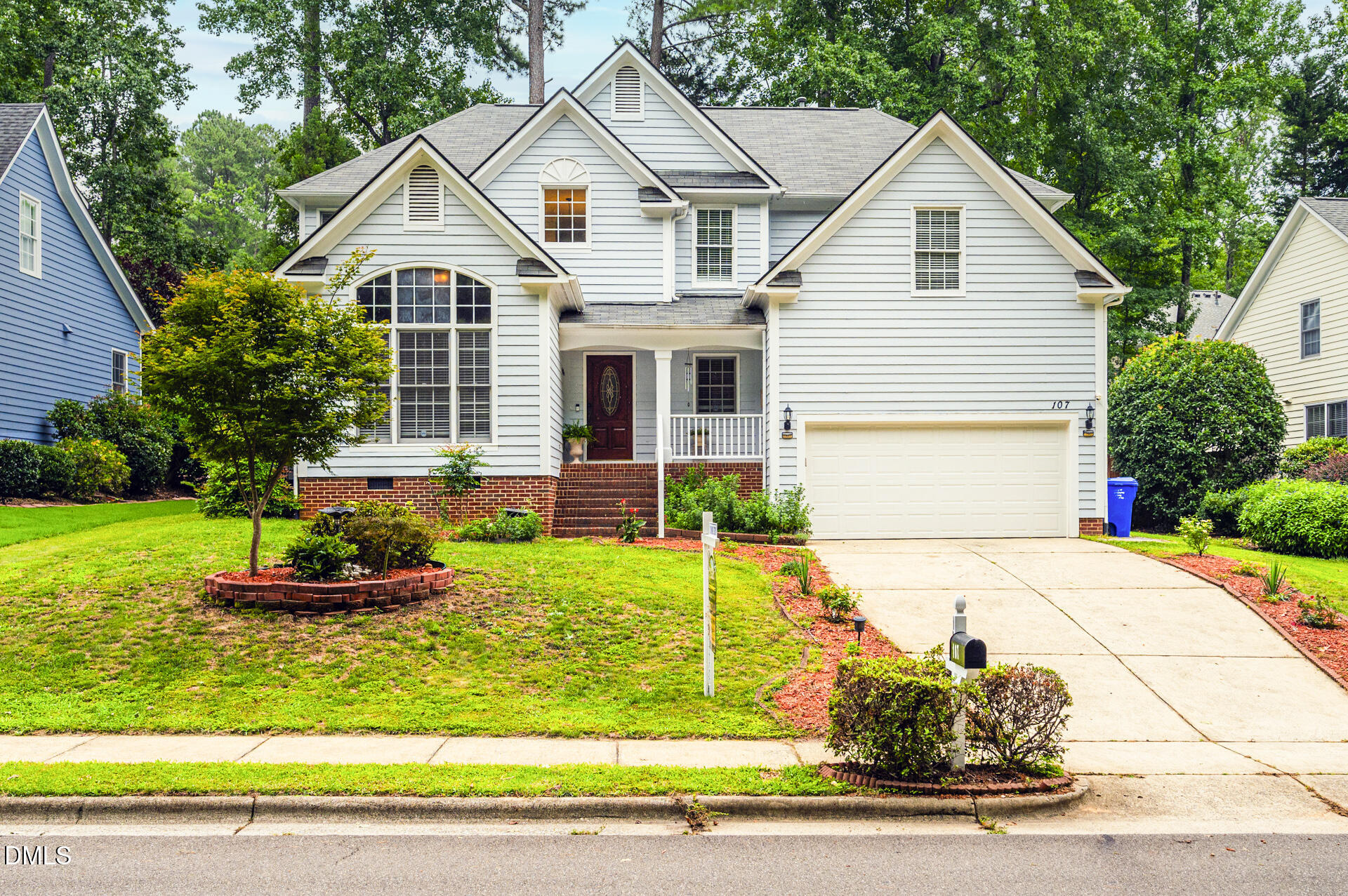 107 Lonebrook Drive, Chapel Hill, NC 27516