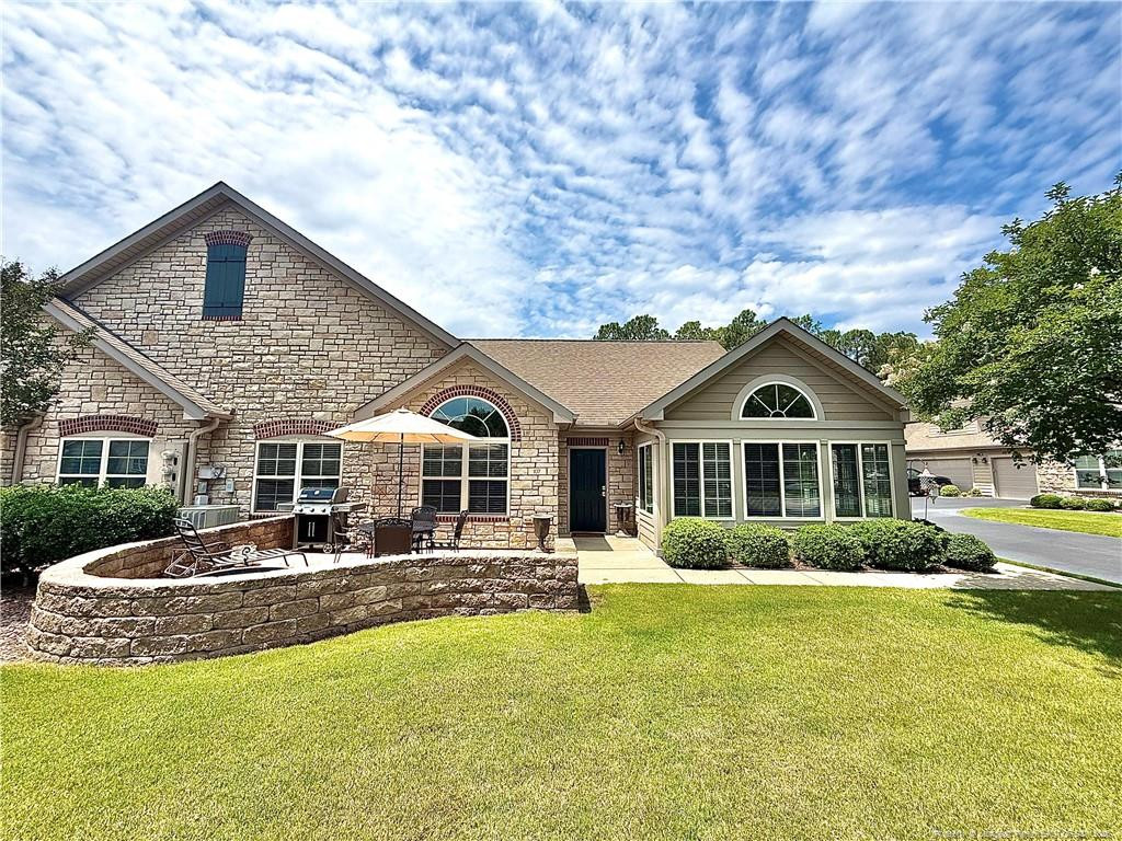 107 W Chelsea Court, Southern Pines, NC 28387