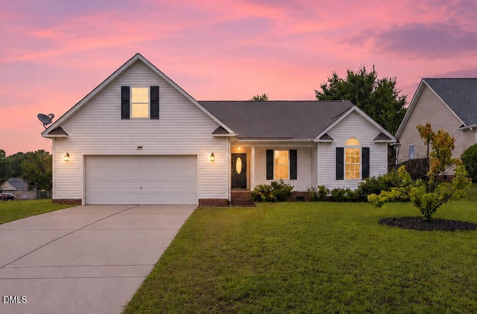1466 Thoroughbred Trail, Parkton, NC 28371