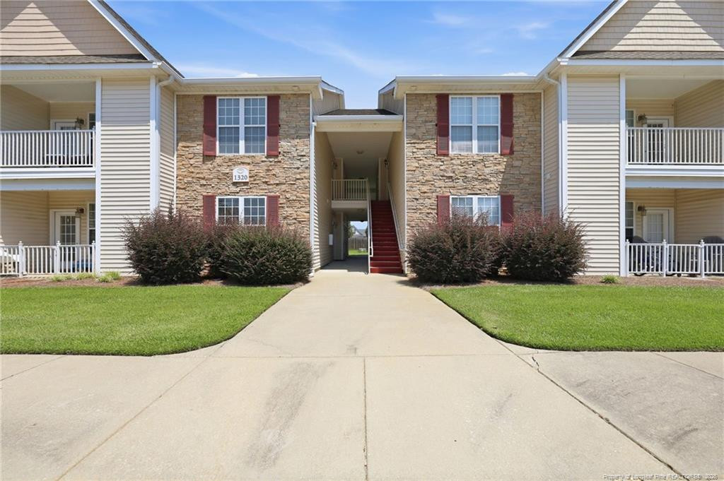 1320 Kershaw Loop 212, Fayetteville, NC 28314
