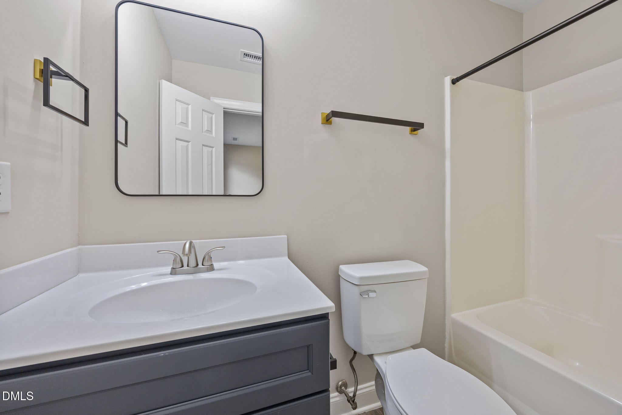 1007 N King Charles Road 101 102, Raleigh, NC 27610