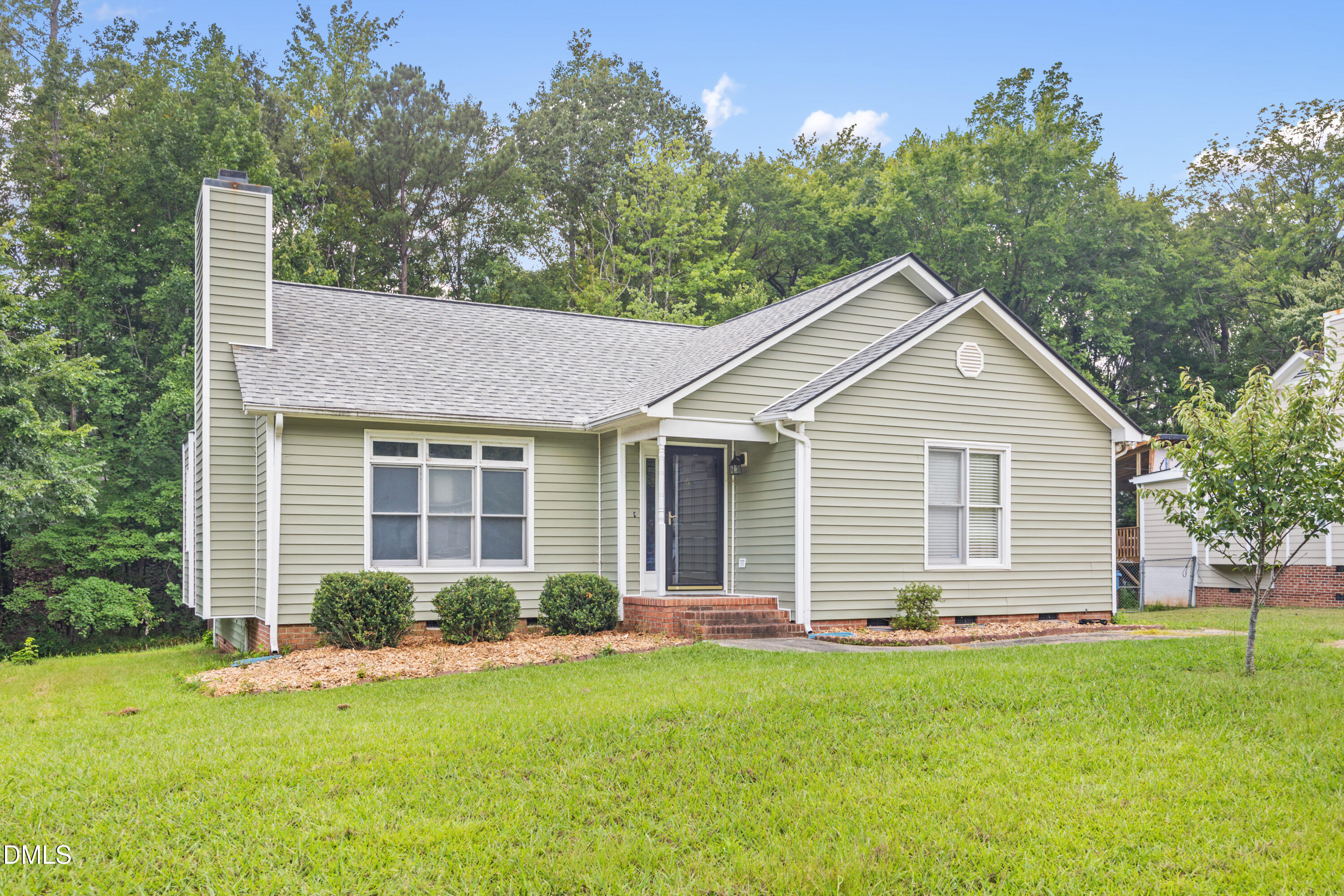 6 Bentwood Place, Durham, NC 27703