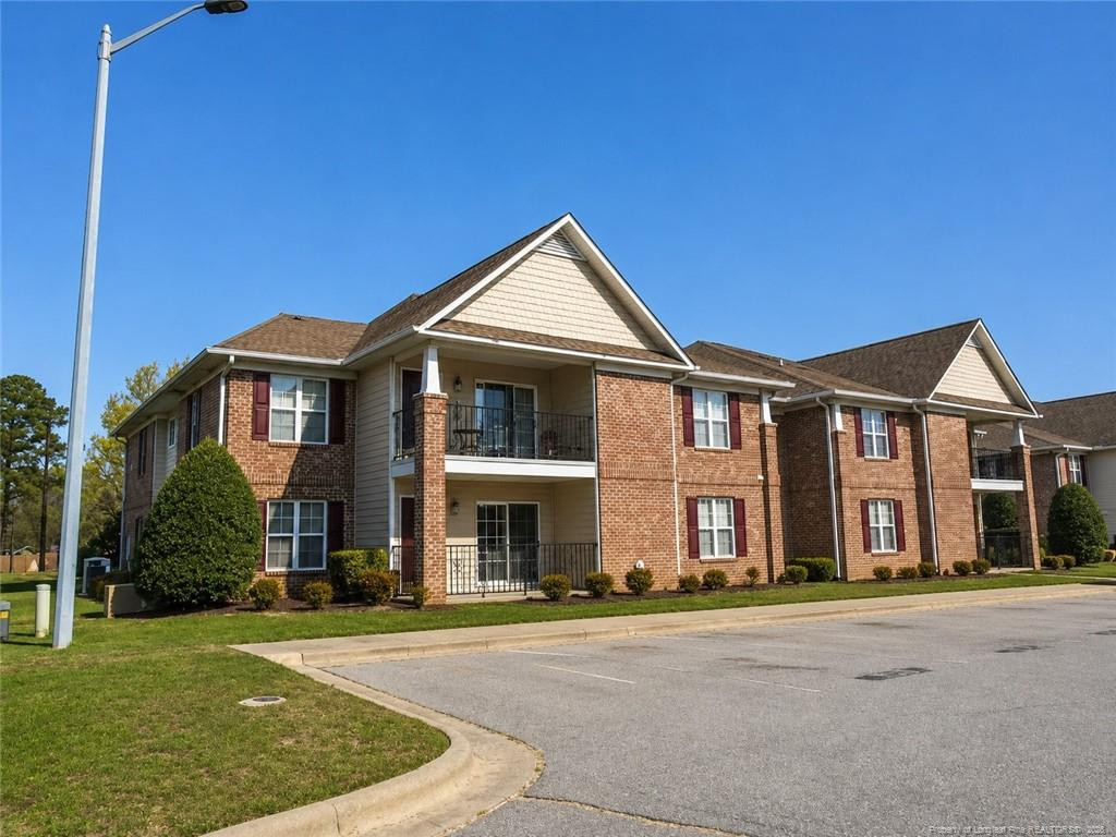 1830 Balmoral Drive 201, Fayetteville, NC 28304