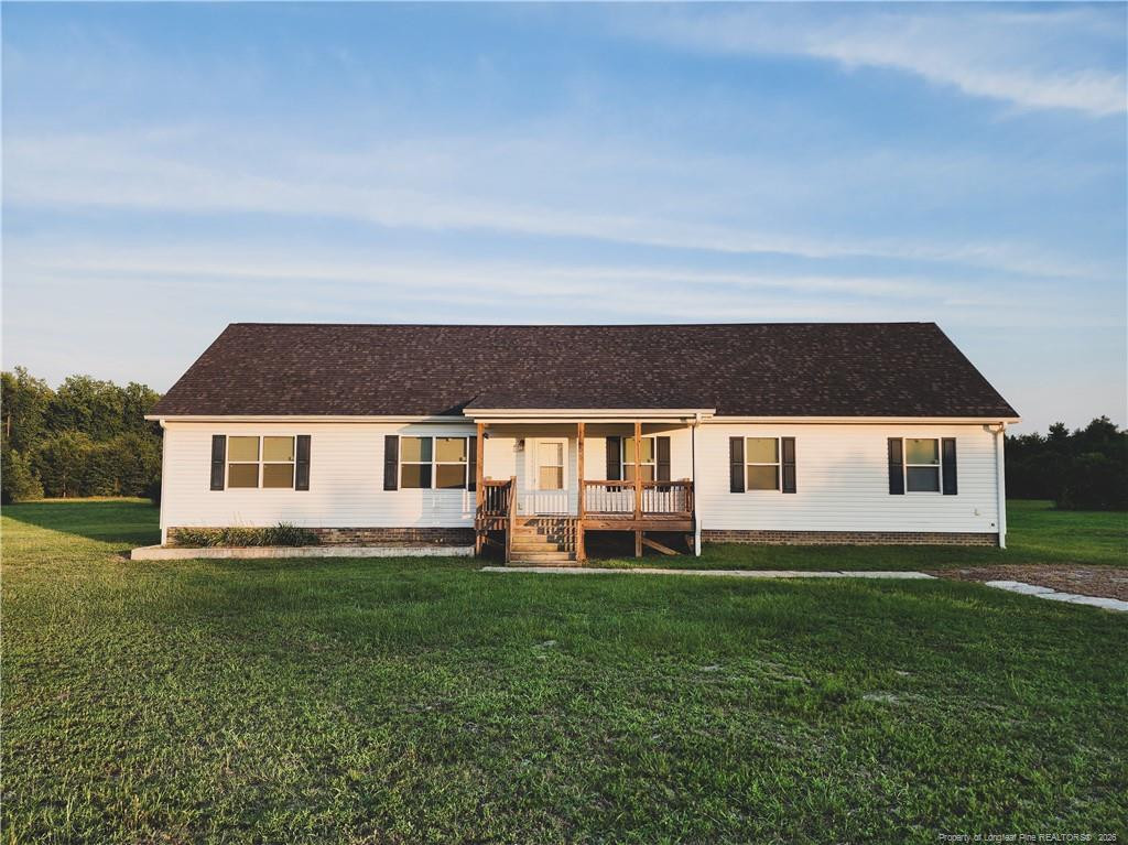 837 M And M Street, Elizabethtown, NC 28337
