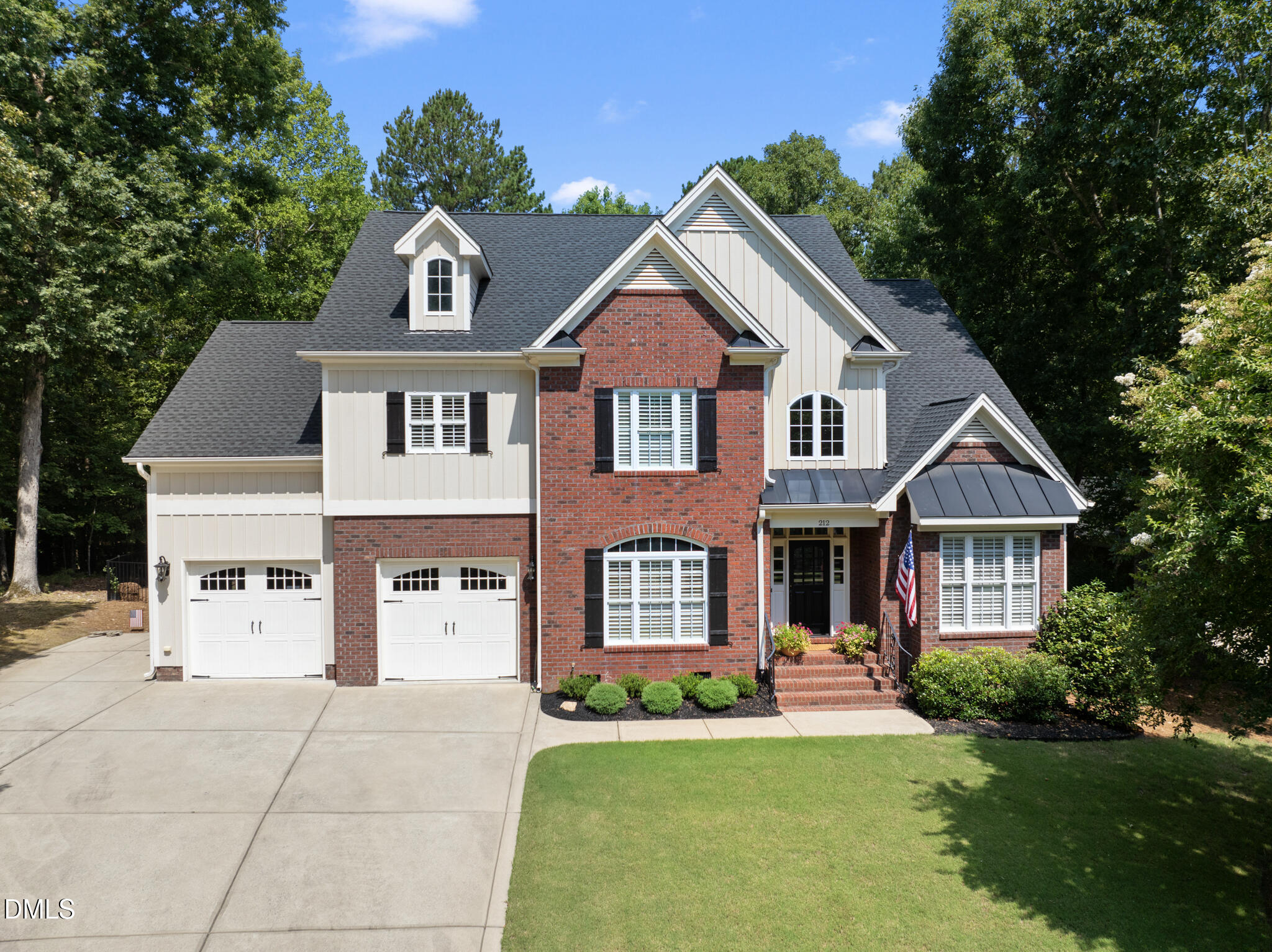 212 Middlecrest Way, Clayton, NC 27527