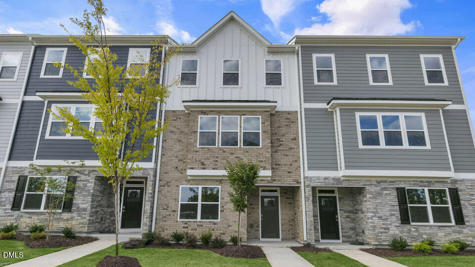 806 Washington Street, Fuquay Varina, NC 27526
