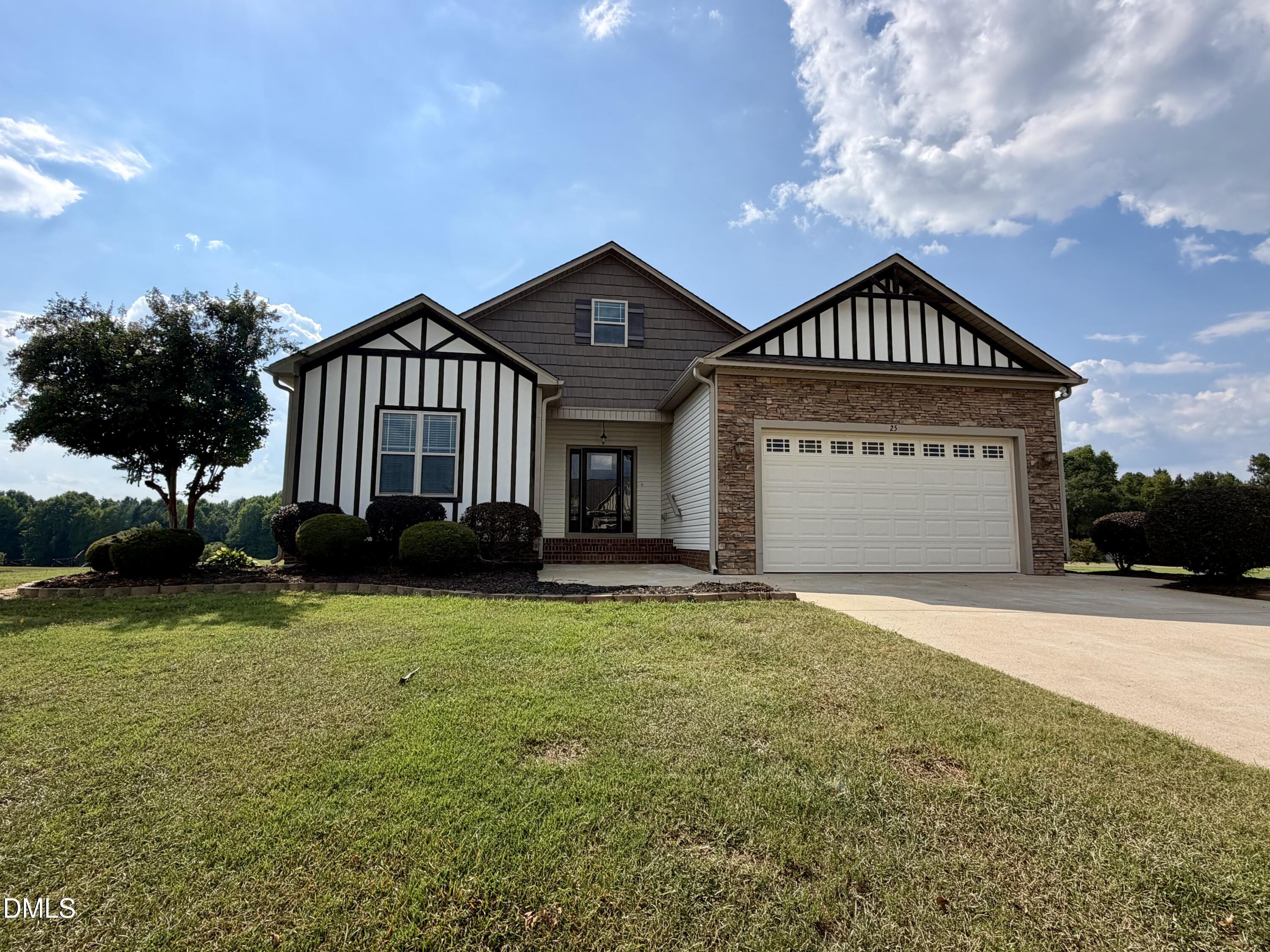 25 Rocky Creek Lane, Benson, NC 27504