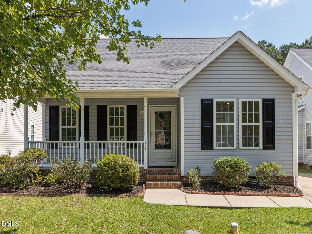 104 Cliffdale Road, Holly Springs, NC 27540