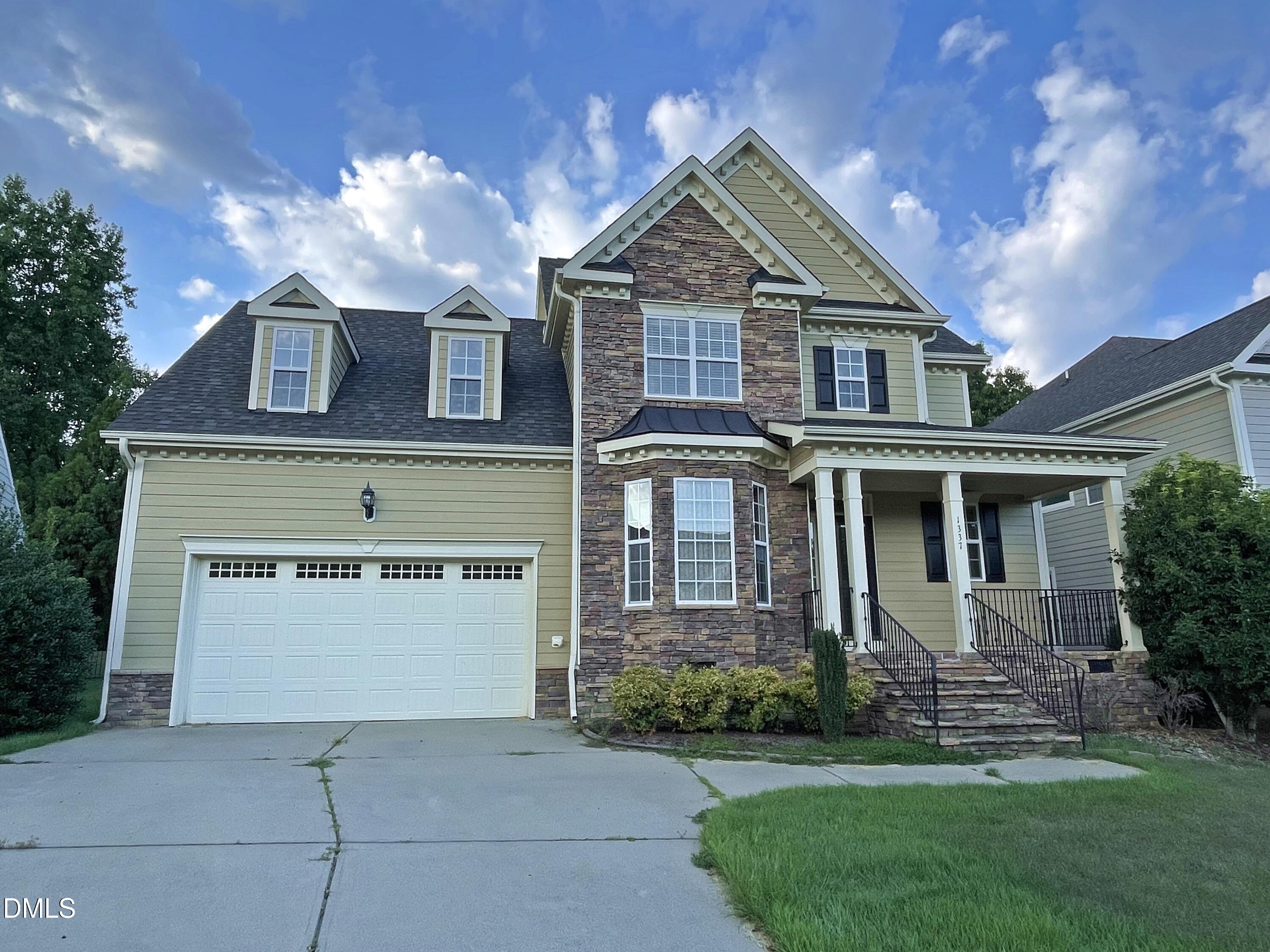 1337 Old Bramble Lane, Fuquay Varina, NC 27526