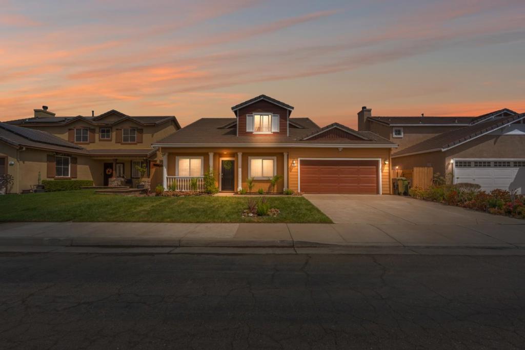 2943 Rugby Court