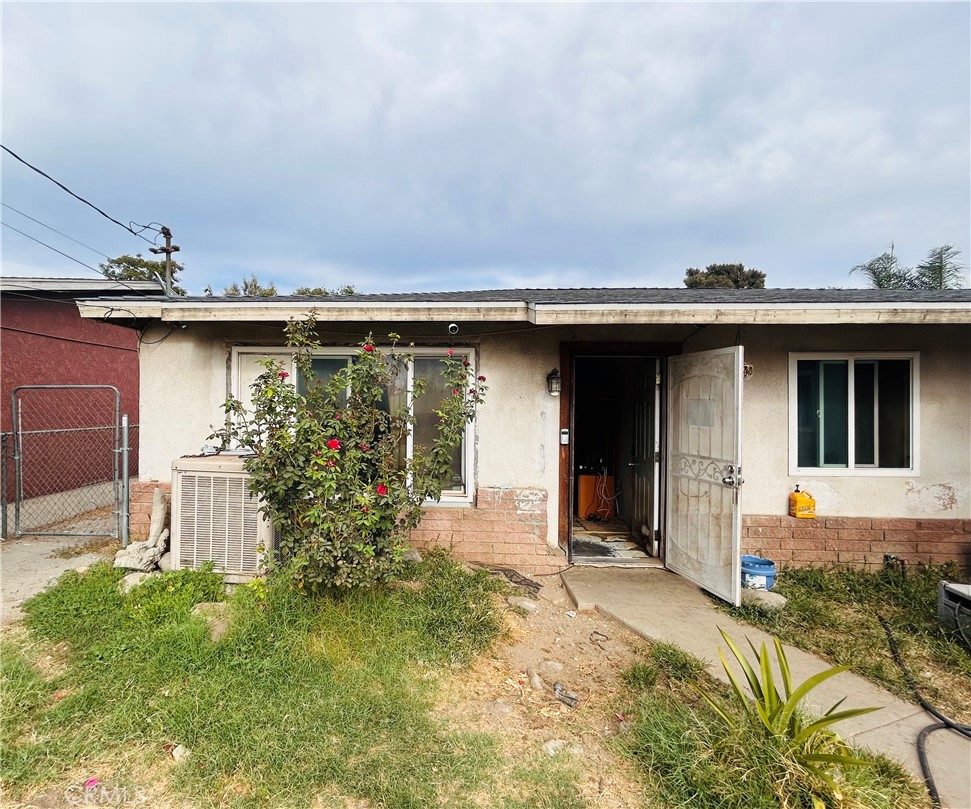 8671 Redwood