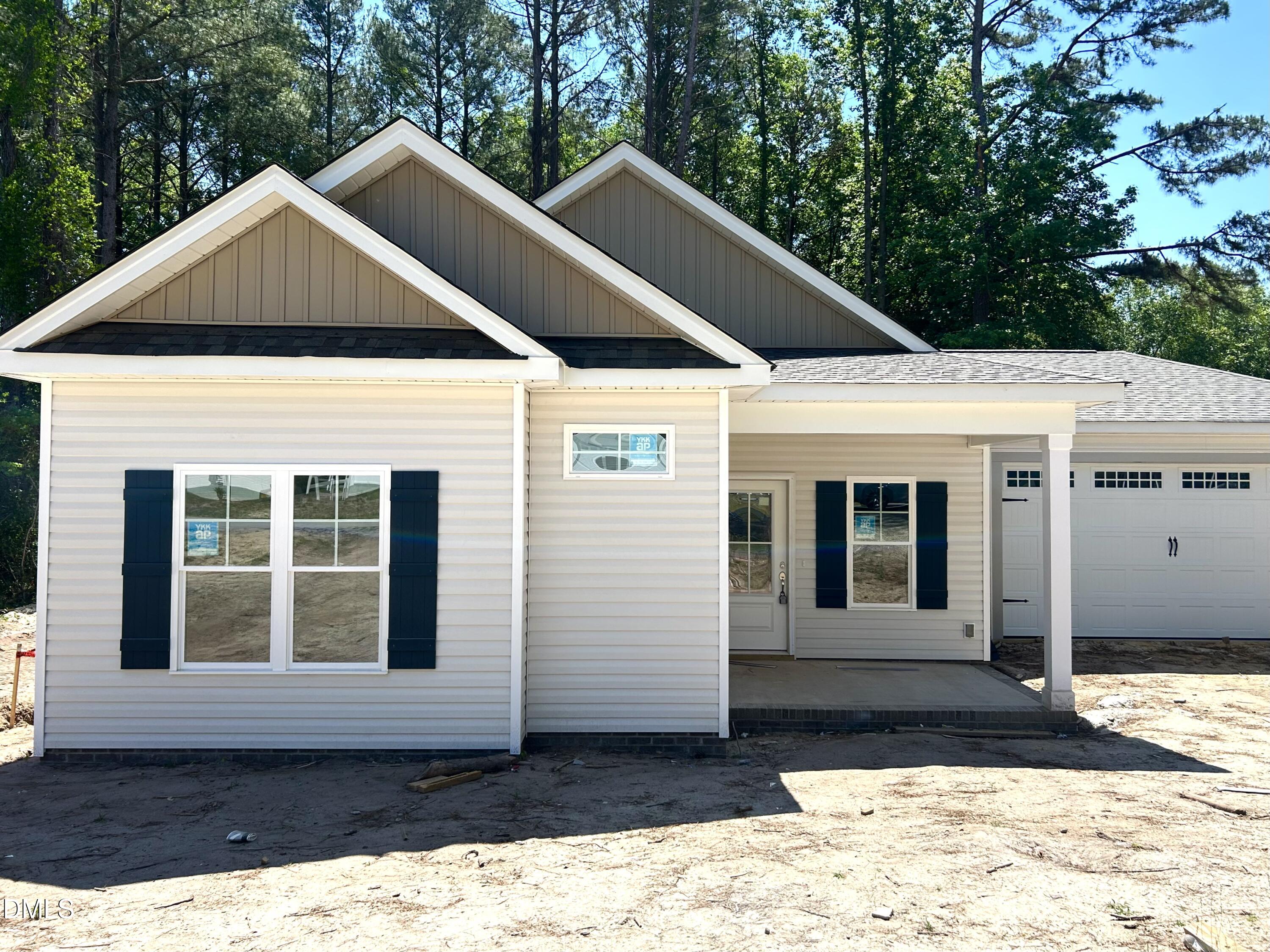 1749 Walnut Run Drive, Deep Run, NC 28525