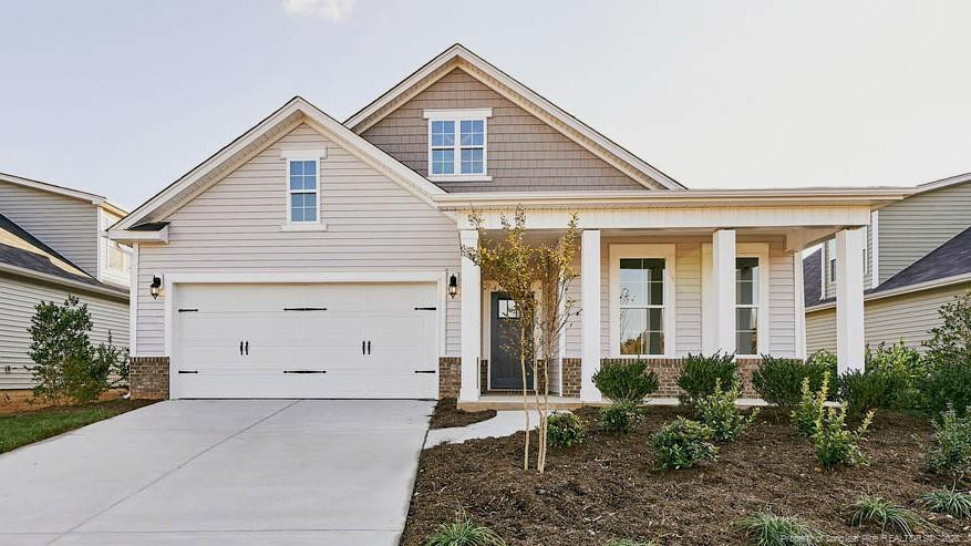 429 Thistle Meadow Lane, Aberdeen, NC 28315