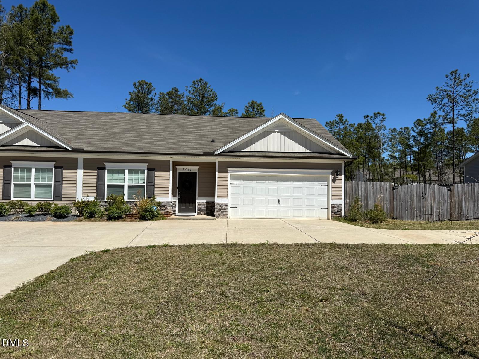 1411 S 7th Street, Sanford, NC 27330