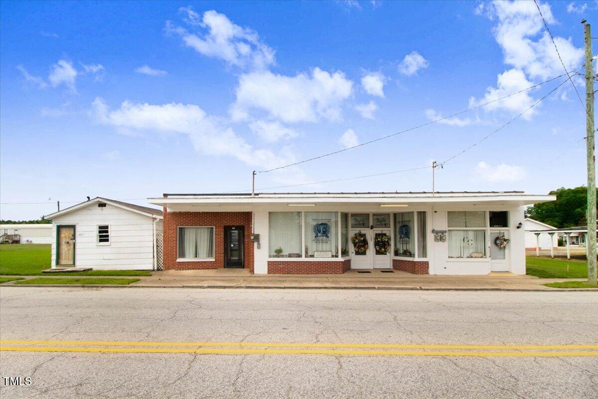 103 W Main Street, Micro, NC 27555