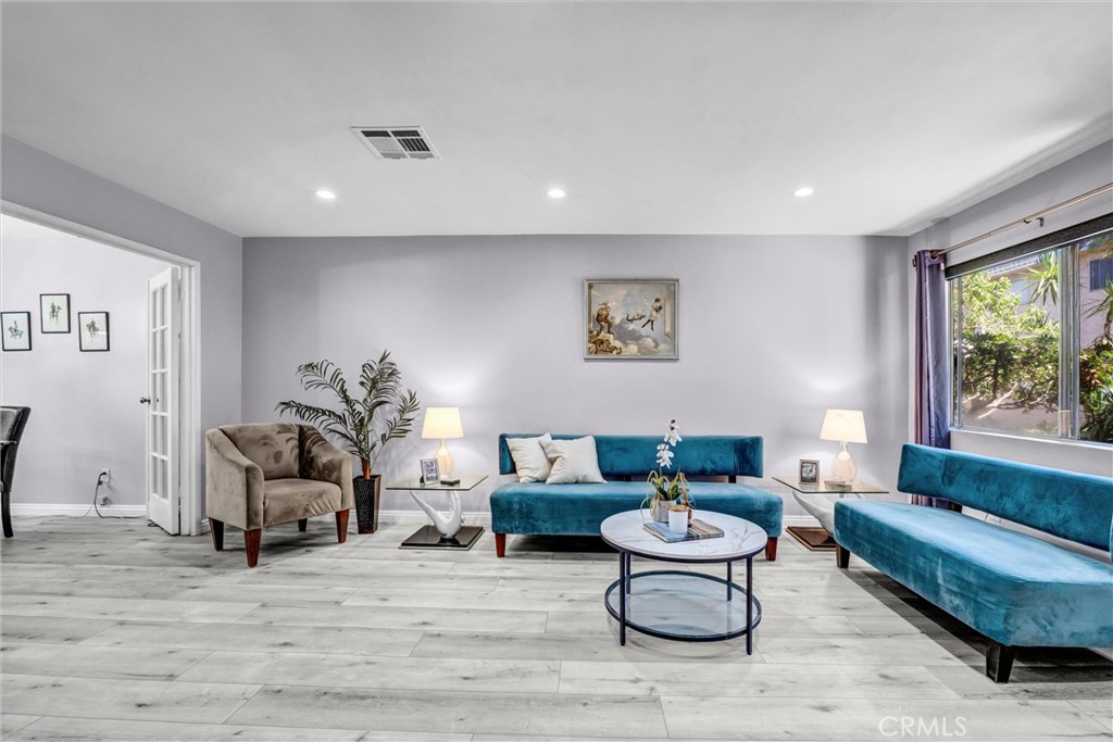 17061 Roscoe Boulevard 2