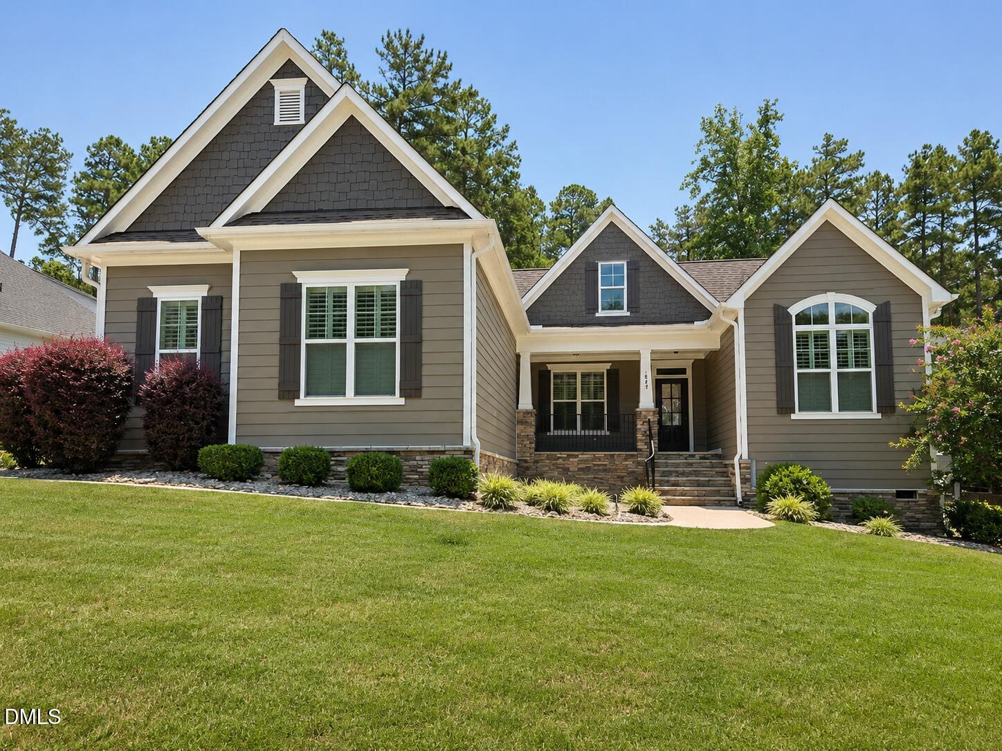 468 Rockport Drive, Clayton, NC 27527